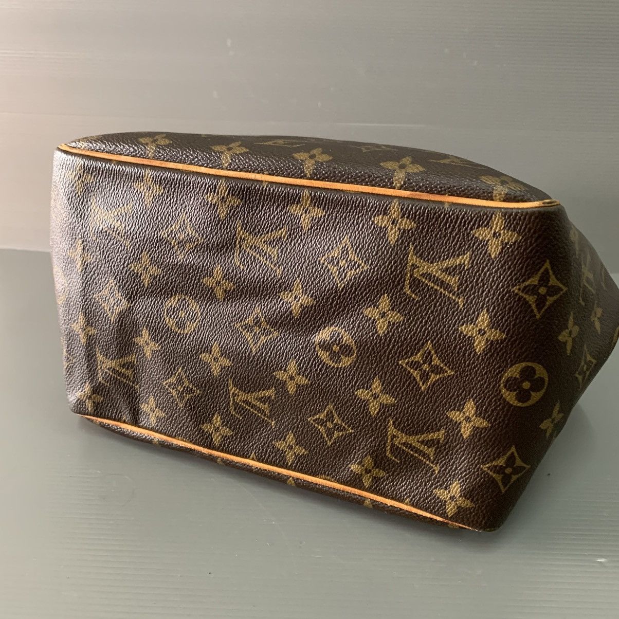 Louis Vuitton Louis Vuitton Monogram Batignolles Horizontal PM Handbag Size ONE SIZE - 5 Thumbnail