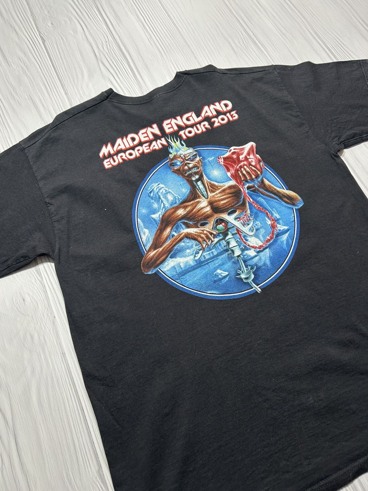 Band Tees Vintage Iron Maiden Tour 2013 T-Shirt Size XL Size US XL / EU 56 / 4 - 11 Thumbnail
