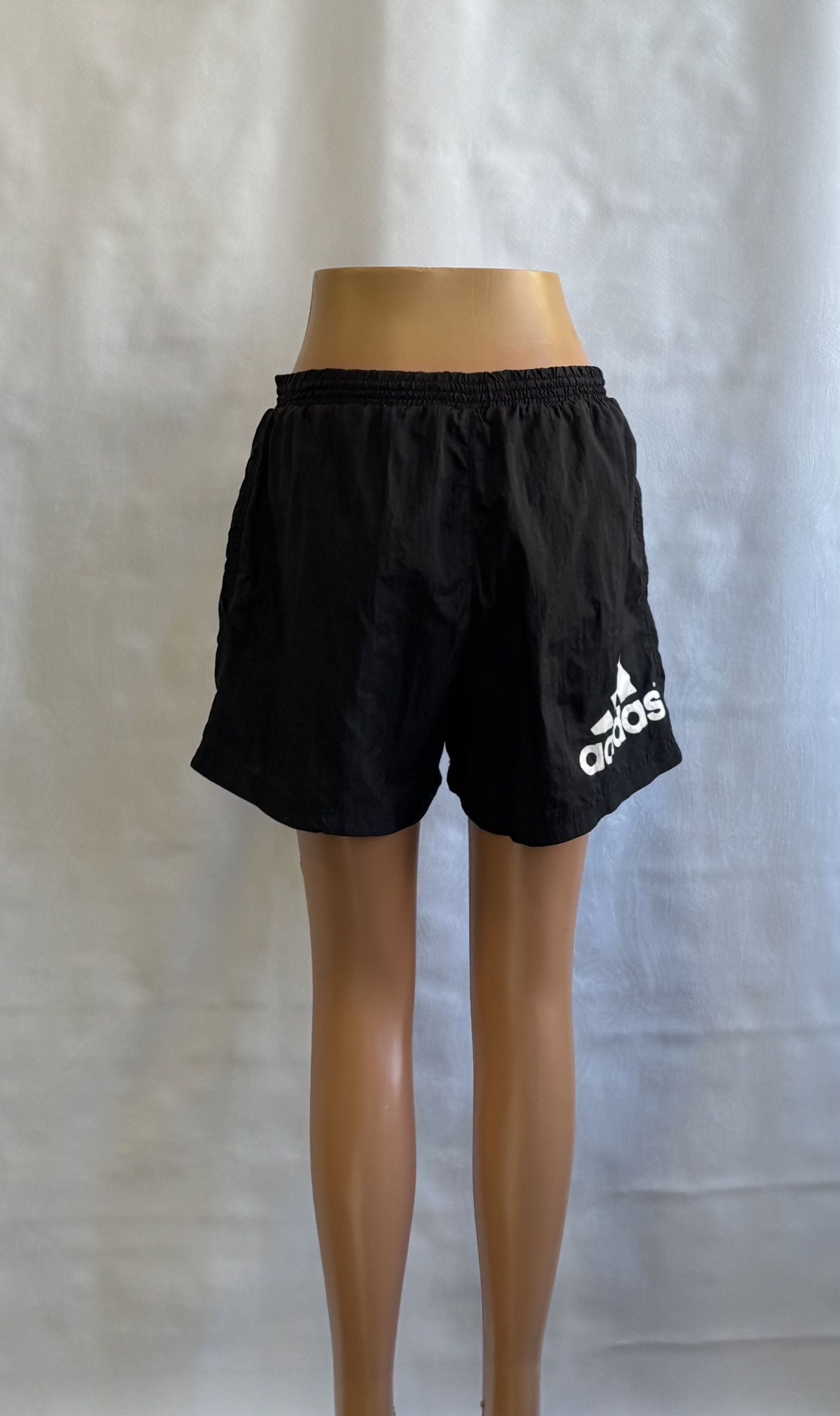 Adidas Adidas vintage sports shorts size S Size US 30 / EU 46 - 4 Thumbnail