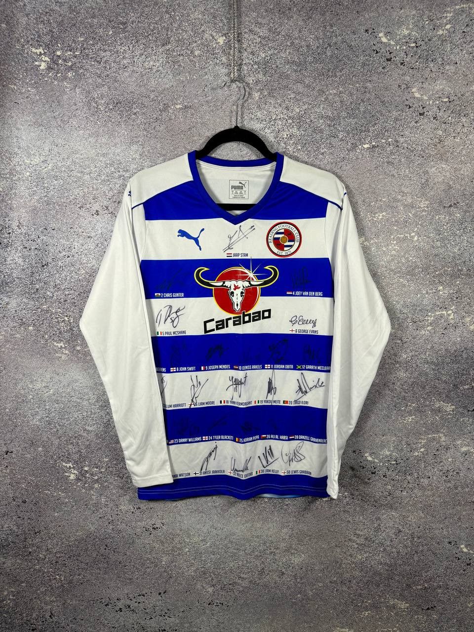 Puma × Vintage Reading 2016/17 Puma Jersey All Team Autographs Blokcore S Size US S / EU 44-46 / 1 - 1 Thumbnail
