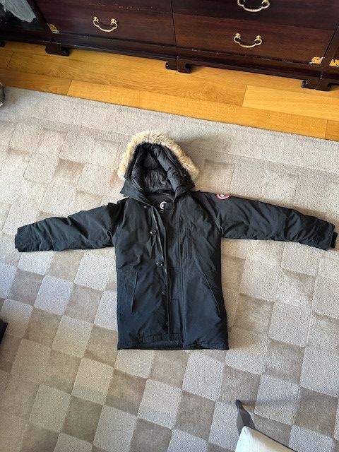 image of Canada Goose Parka Men's Jacket With Fur Hood, S - Black (Size Small)