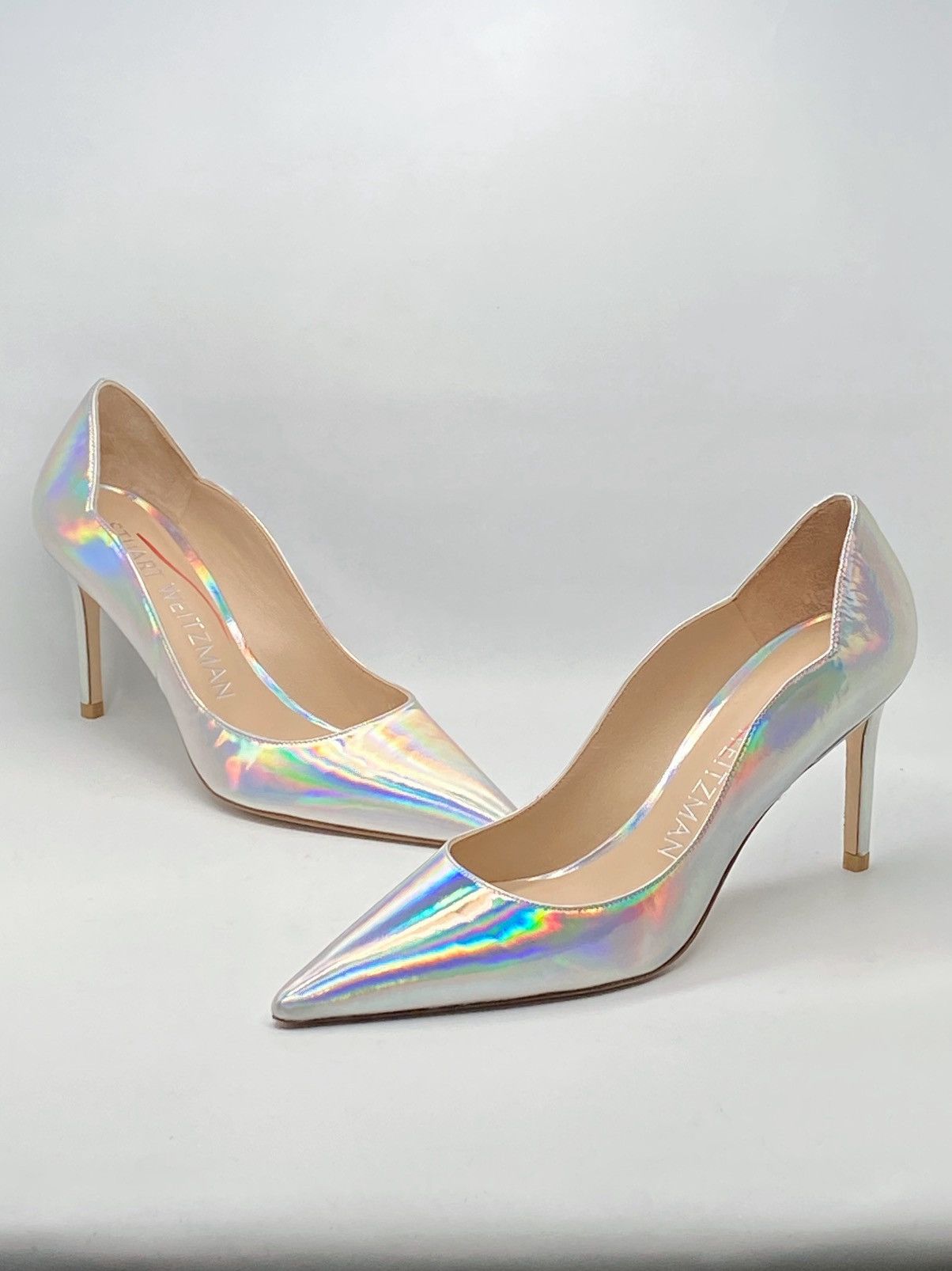 Stuart Weitzman Stuart Weitzman Scallop Iridescent Faux Leather Pumps size 7 Size US 7 / IT 37 - 10 Thumbnail
