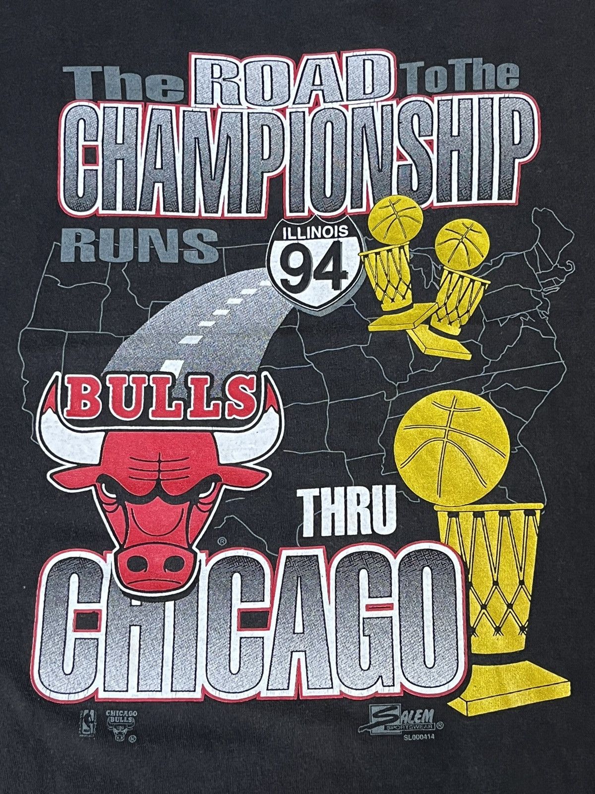 NBA VINTAGE 90s CHICAGO BULLS ROAD CHAMPIONSHIP T SHIRT Size US M / EU 48-50 / 2 - 3 Thumbnail