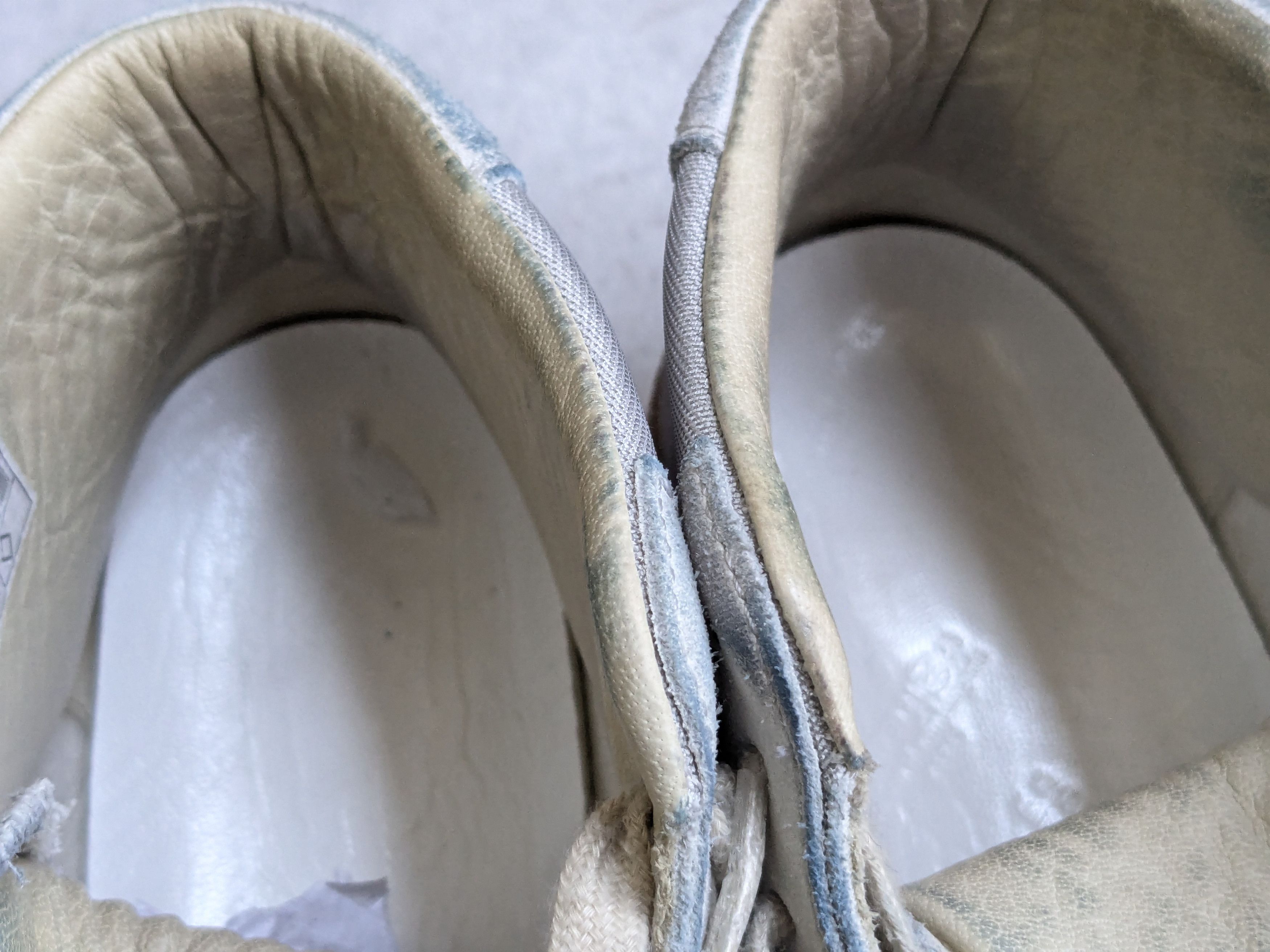 Maison Margiela Maison Margiela Replica GAT White Gray 7 40 High Tops Size US 7 / EU 40 - 9 Thumbnail