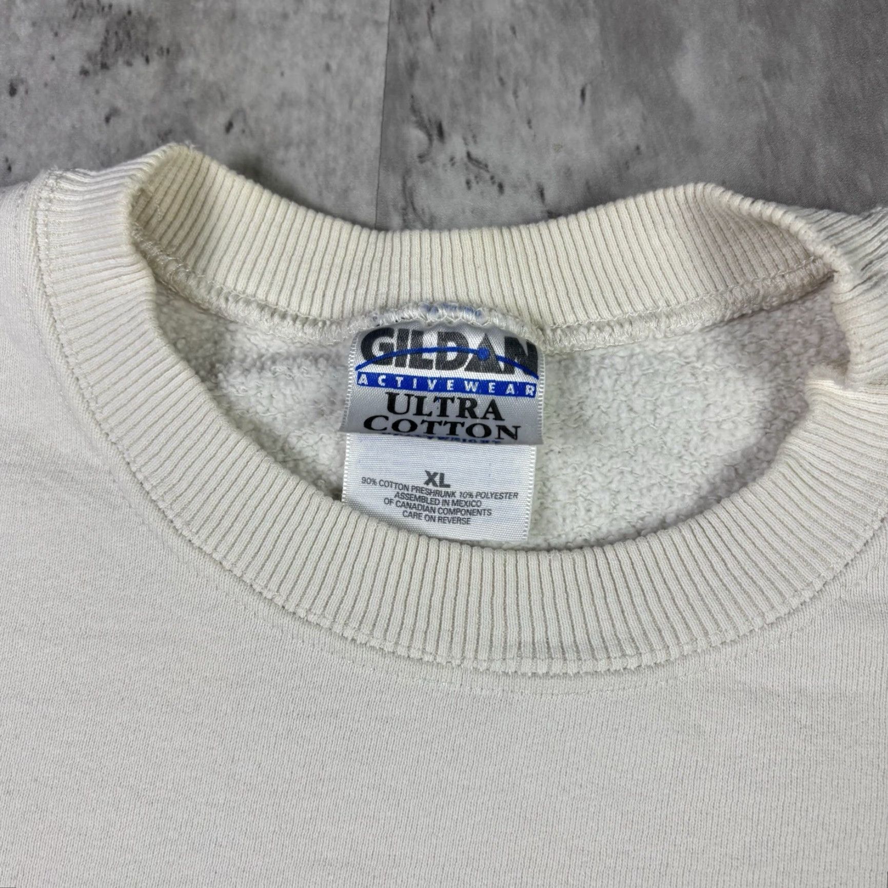 Gildan VINTAGE Lehigh University Mom Sweatshirt Cream Pullover Adult XL 1990s Size US XL / EU 56 / 4 - 5 Thumbnail