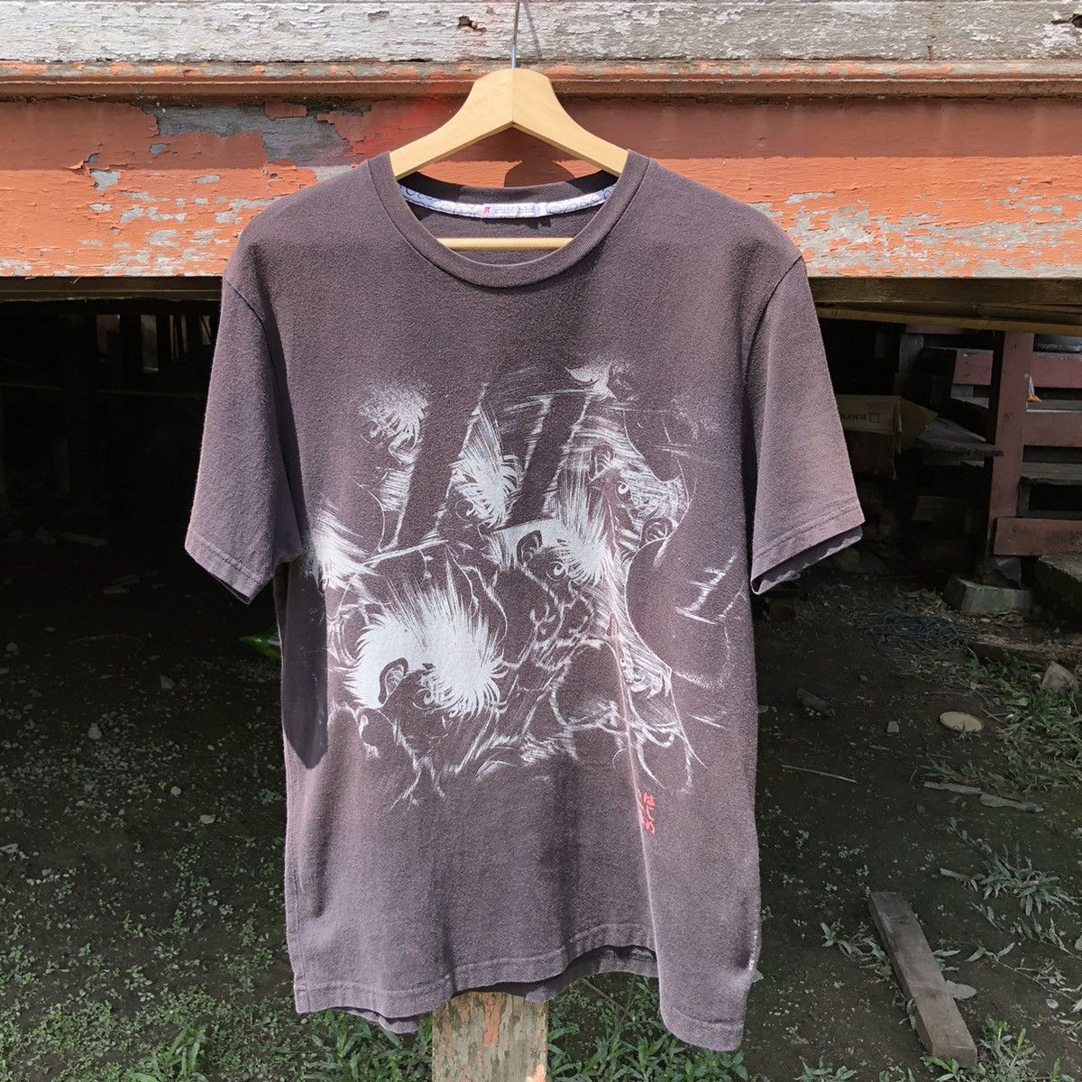 Anime Sunfaded Uniqlo X Anime Tshirt Size US L / EU 52-54 / 3 - 1 Thumbnail