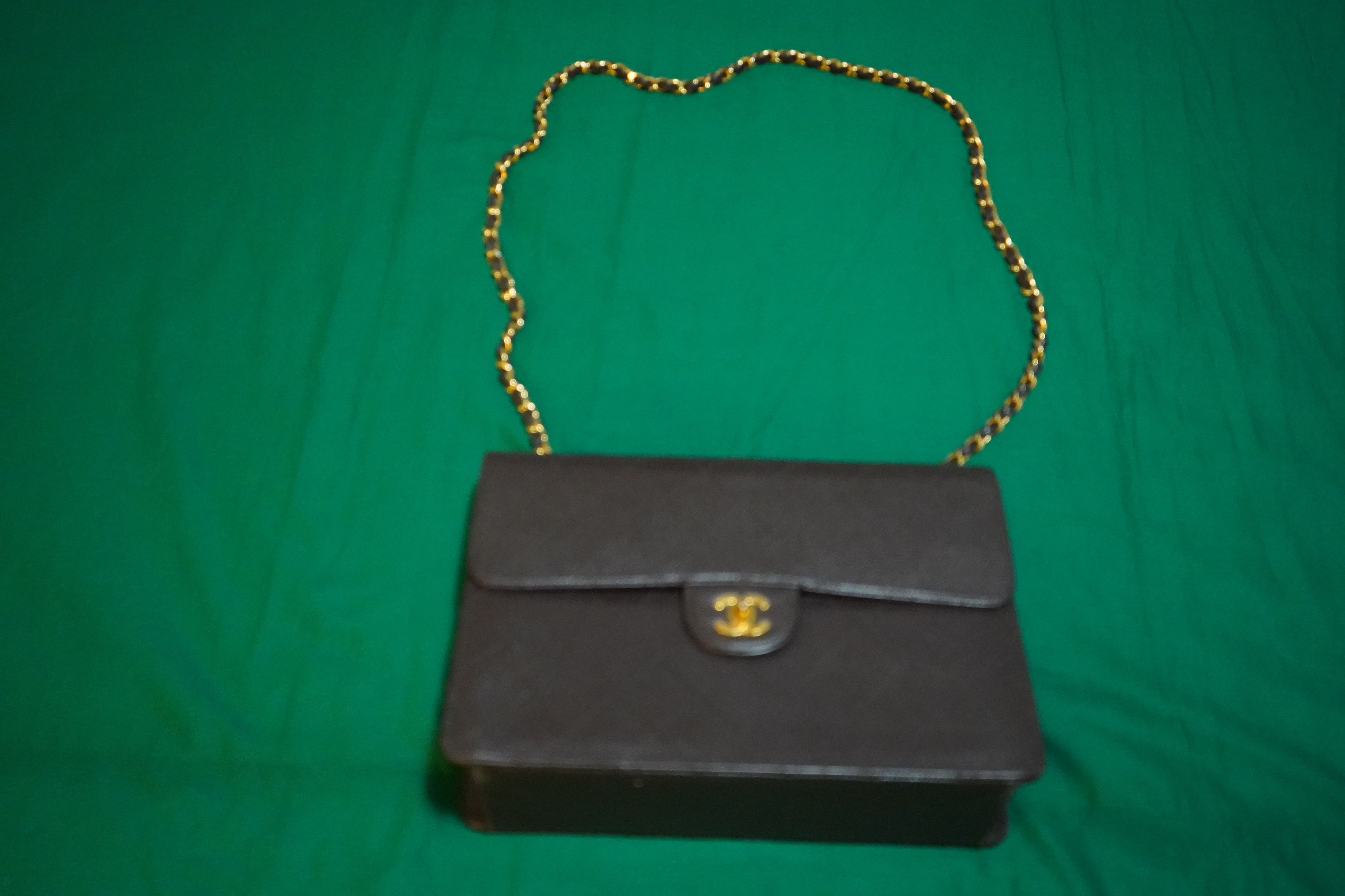 Chanel Chanel Vintage Jumbo Purse Size ONE SIZE - 1 Thumbnail
