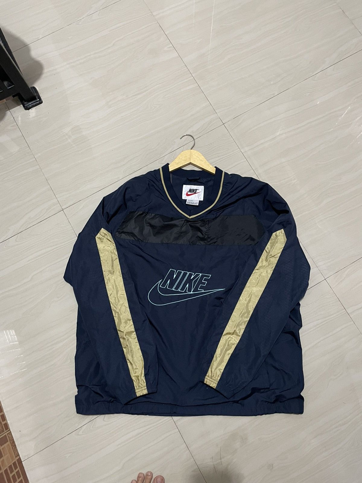 Nike Nike windbreaker Size US XL / EU 56 / 4 - 2 Thumbnail