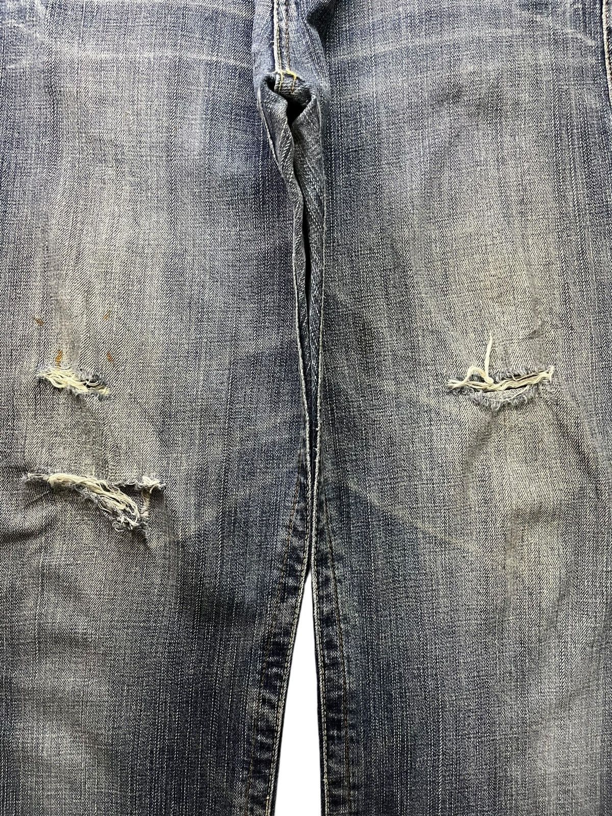Japanese Brand Vintage Japanese Brand Buckle Back Distressed Loose Jeans Size US 34 / EU 50 - 5 Thumbnail
