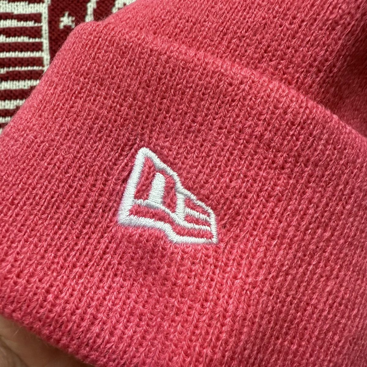 New Era × Supreme FW17 Supreme New Era Box Logo Beanie Magenta Size ONE SIZE - 4 Thumbnail