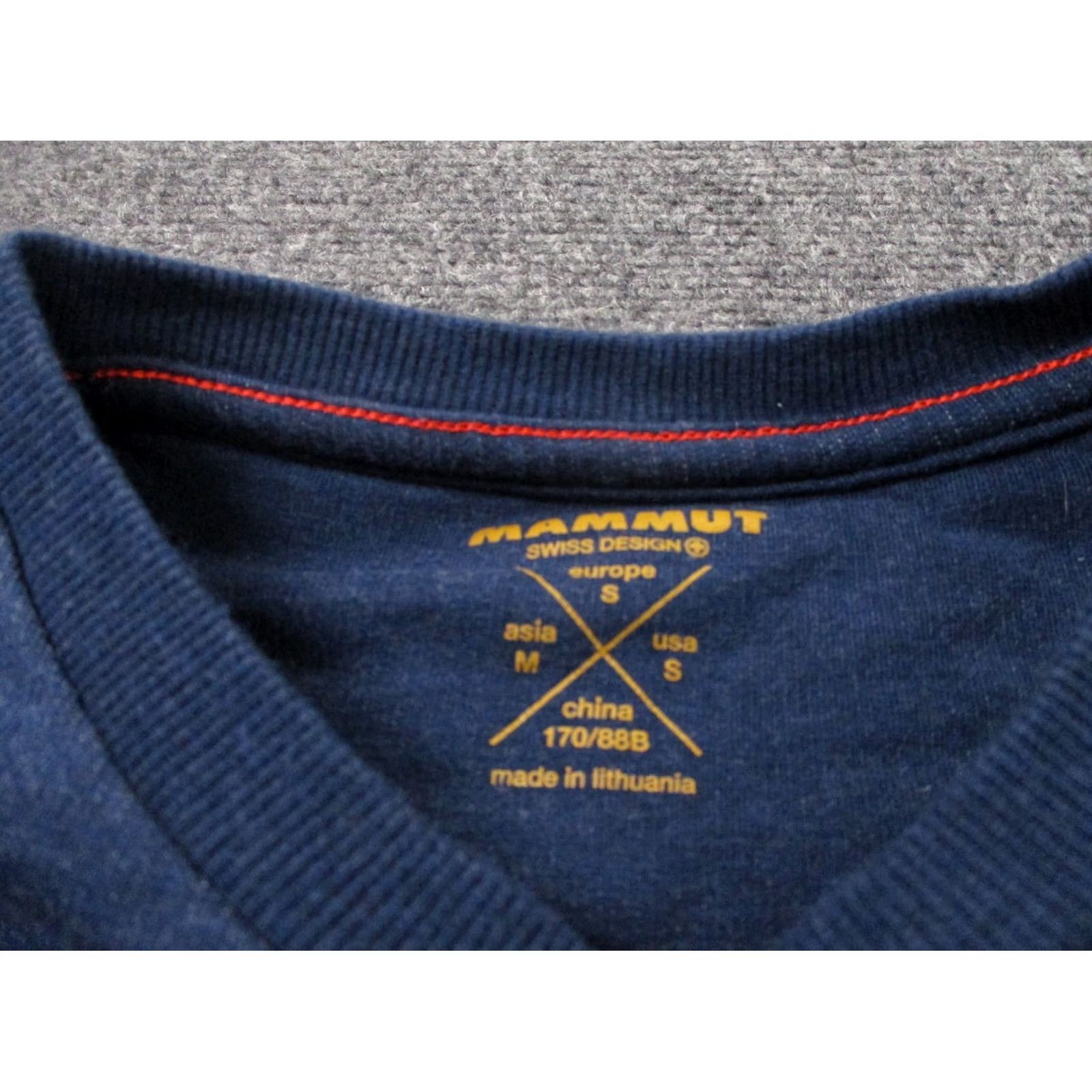 Mammut Mammut Sweatshirt Mens S Blue Pullover Knit Logo Casual Outdoors Hiking Heavy Pullover, Athletic Fit, Regular Size, Solid Pattern, Men Clothing Size US S / EU 44-46 / 1 - 6 Thumbnail