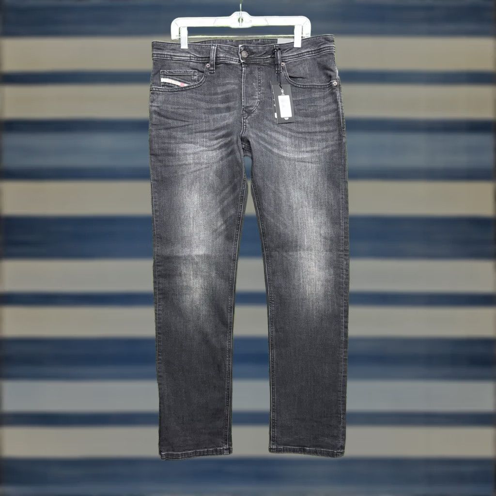 Diesel DIESEL Safado Jeans Mens 34x32 Straight Black Dark Denim Button Fly RM063 NWT Visiting City Logo USA Jeans Size US 34 / EU 50 - 1 Thumbnail