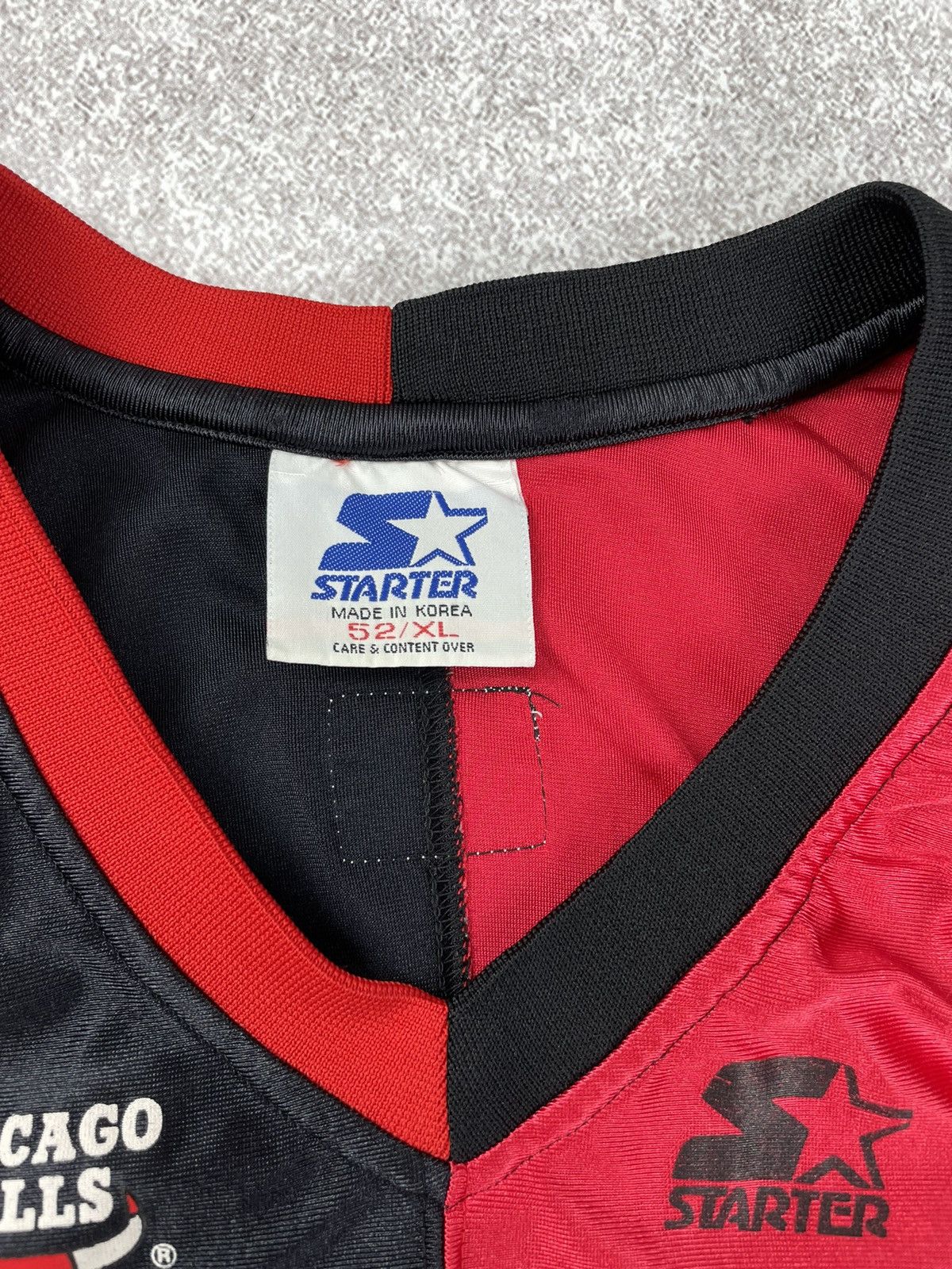 NBA × Starter × Vintage 90’s Chicago Bulls Starter Vintage Jersey Size US XL / EU 56 / 4 - 4 Thumbnail