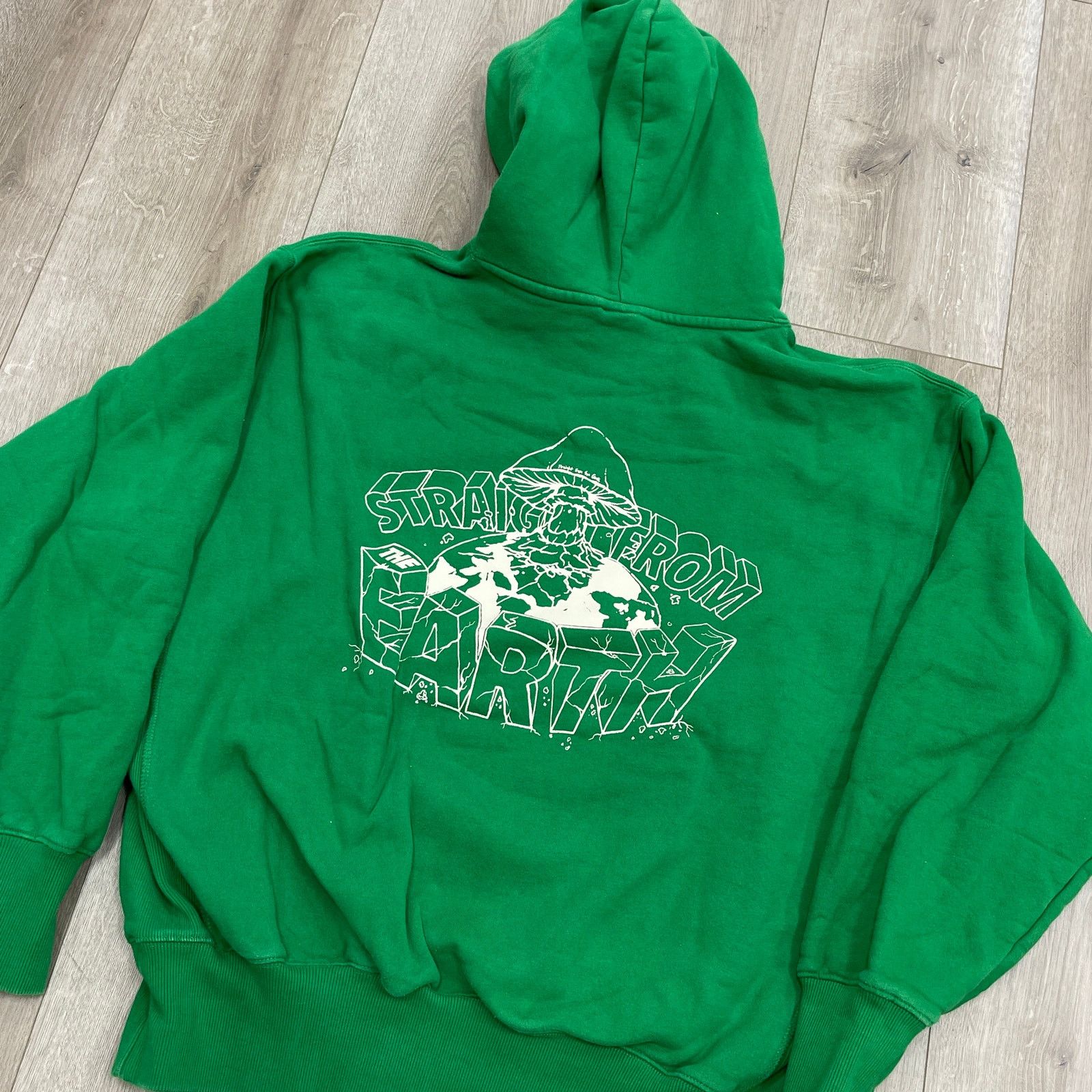 H&M H&M Edition By John Bodega Green Hoodie Sweater size XL B8 Size US XL / EU 56 / 4 - 7 Thumbnail