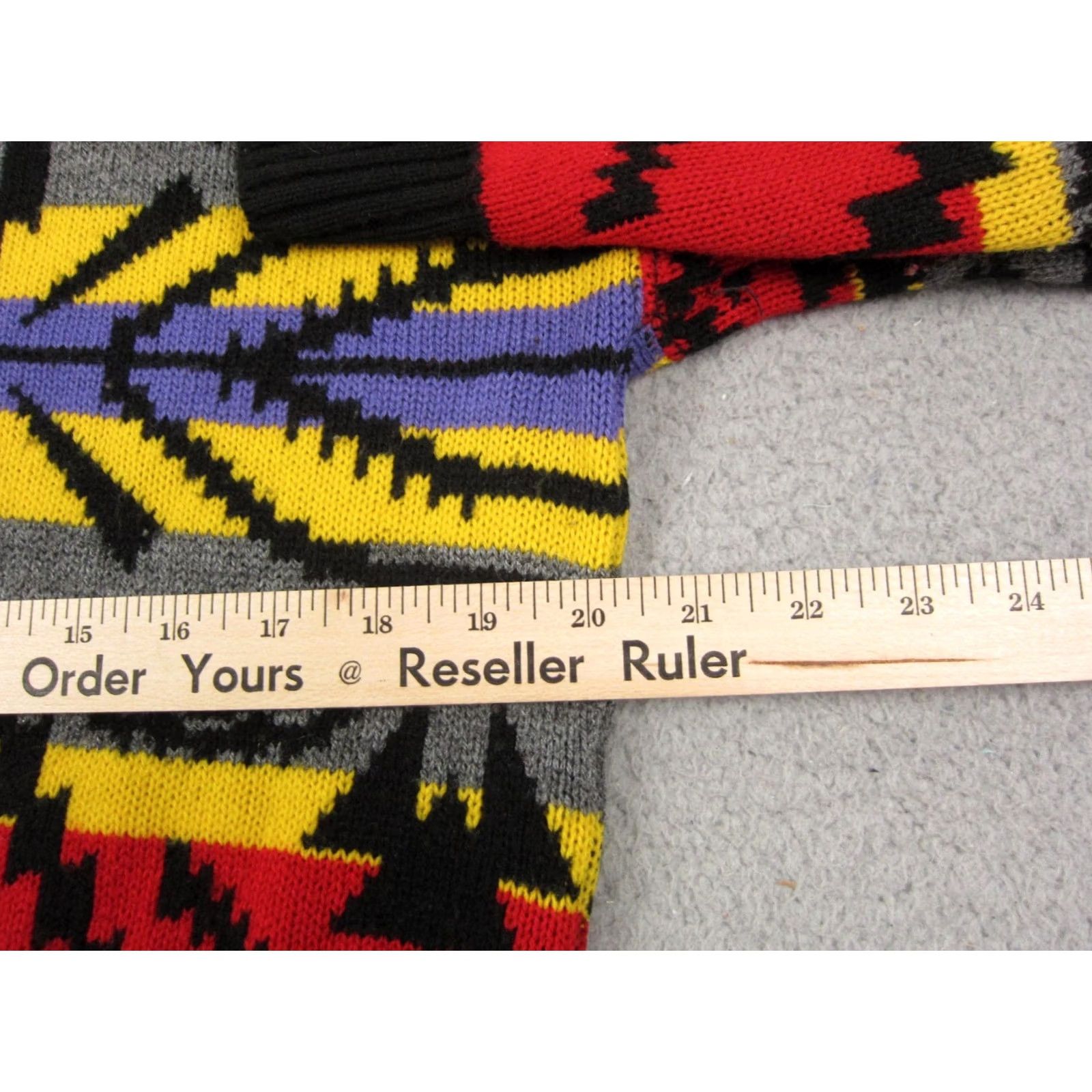 Vintage Vintage Aztec Sweater Mens Small Red Black Reversible 90s Geometric Knit Pullover Crew Neck S- Regular Mens Size US S / EU 44-46 / 1 - 6 Thumbnail