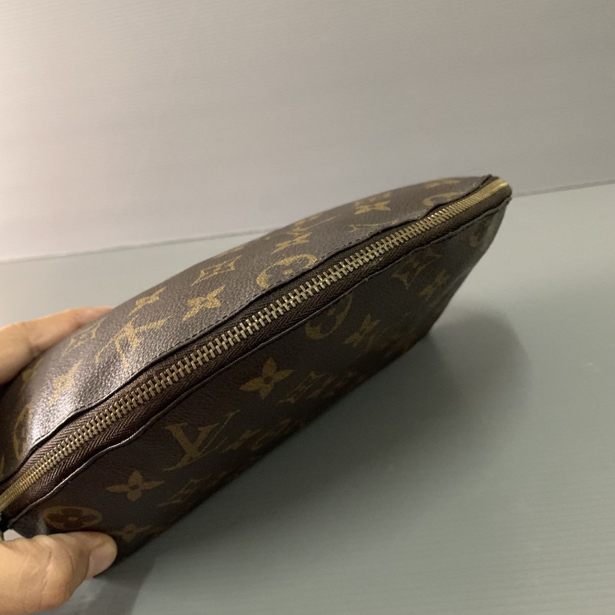 Louis Vuitton Louis Vuitton Makeup Clutch Bag Size ONE SIZE - 8 Thumbnail