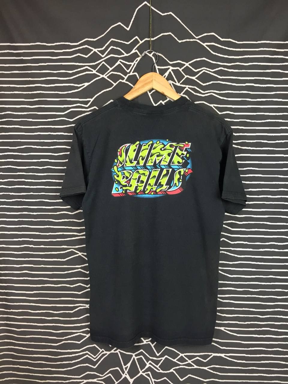 Santa Cruz Skateboards Distressed Santa Cruz Skateboards Slim Balls Tee Size US M / EU 48-50 / 2 - 2 Thumbnail