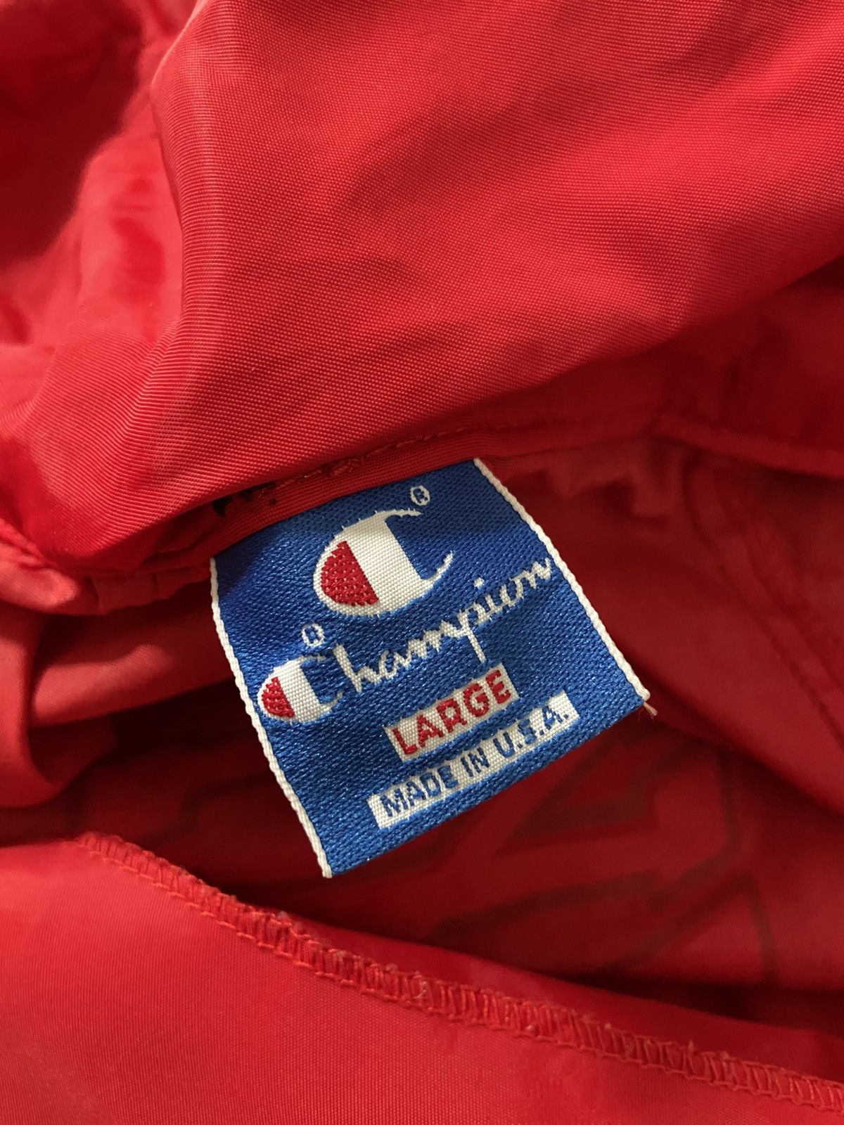 Champion Vintage Champion Windbreaker jacket Hoodie Size US L / EU 52-54 / 3 - 6 Thumbnail