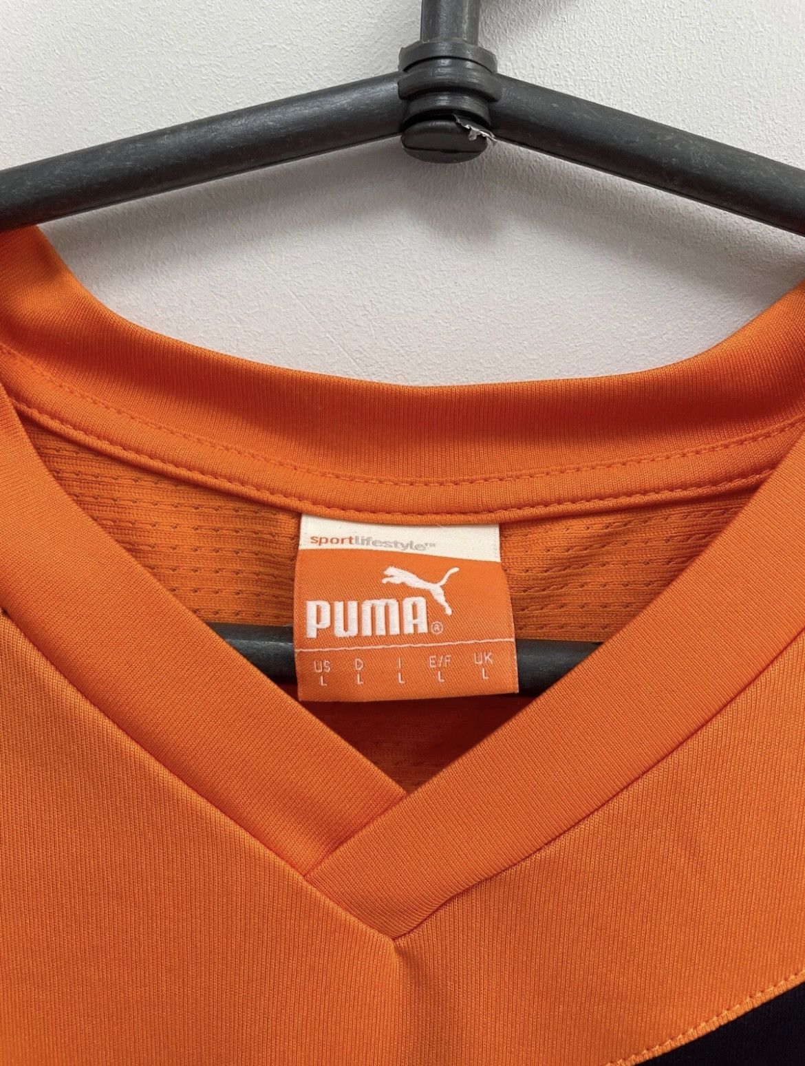 Puma Newcastle United 2011/2012 Away Football Jersey Shirt Puma Size US L / EU 52-54 / 3 - 7 Thumbnail
