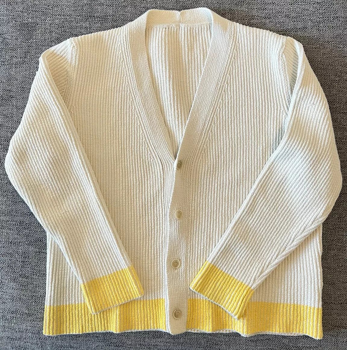 Jacquemus JACQUEMUS "Limone" Ribbed Cardigan Size US XL / EU 56 / 4 - 1 Thumbnail