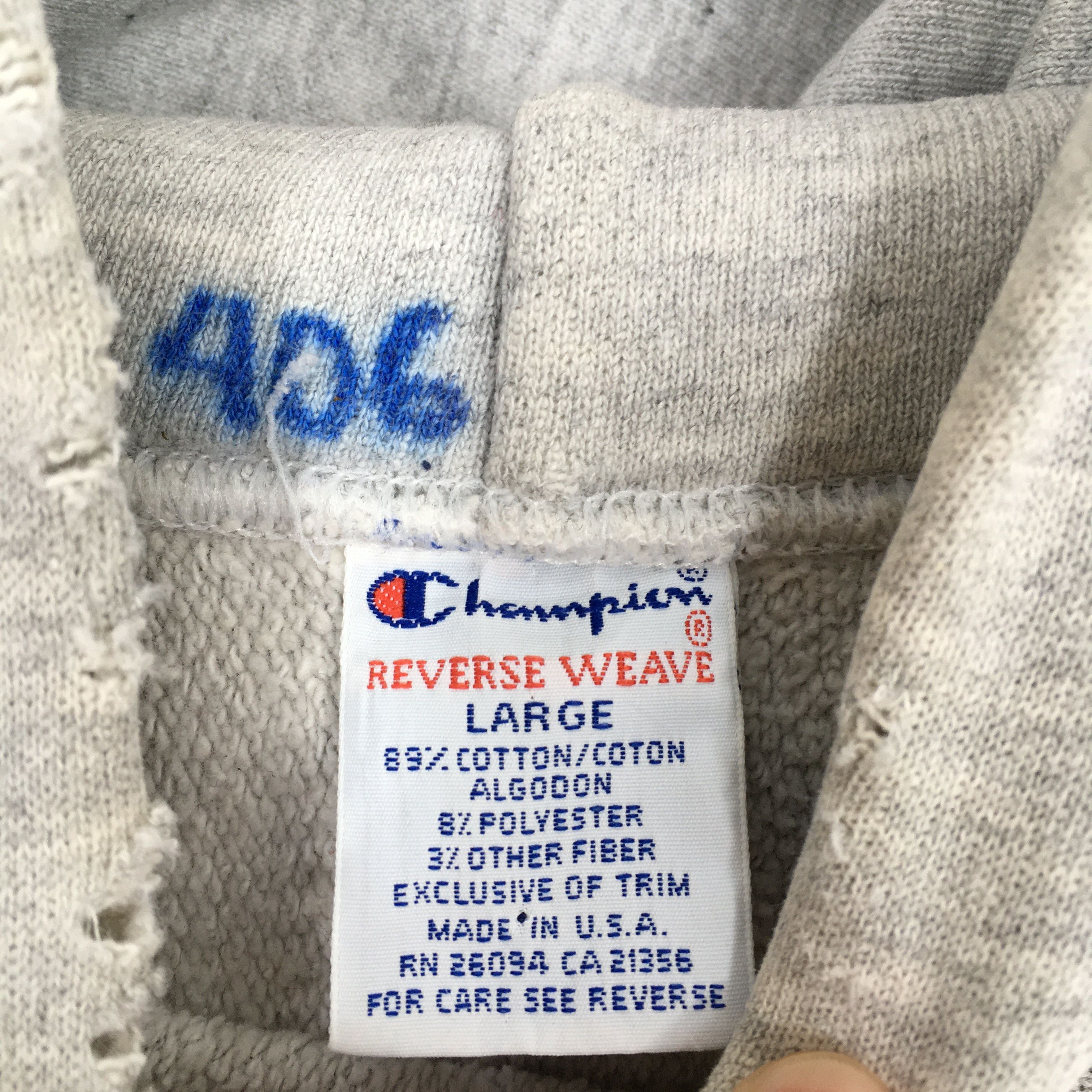 Other Vintage Champion Reverse Weave Dayton University Hoodies L Size US L / EU 52-54 / 3 - 5 Thumbnail