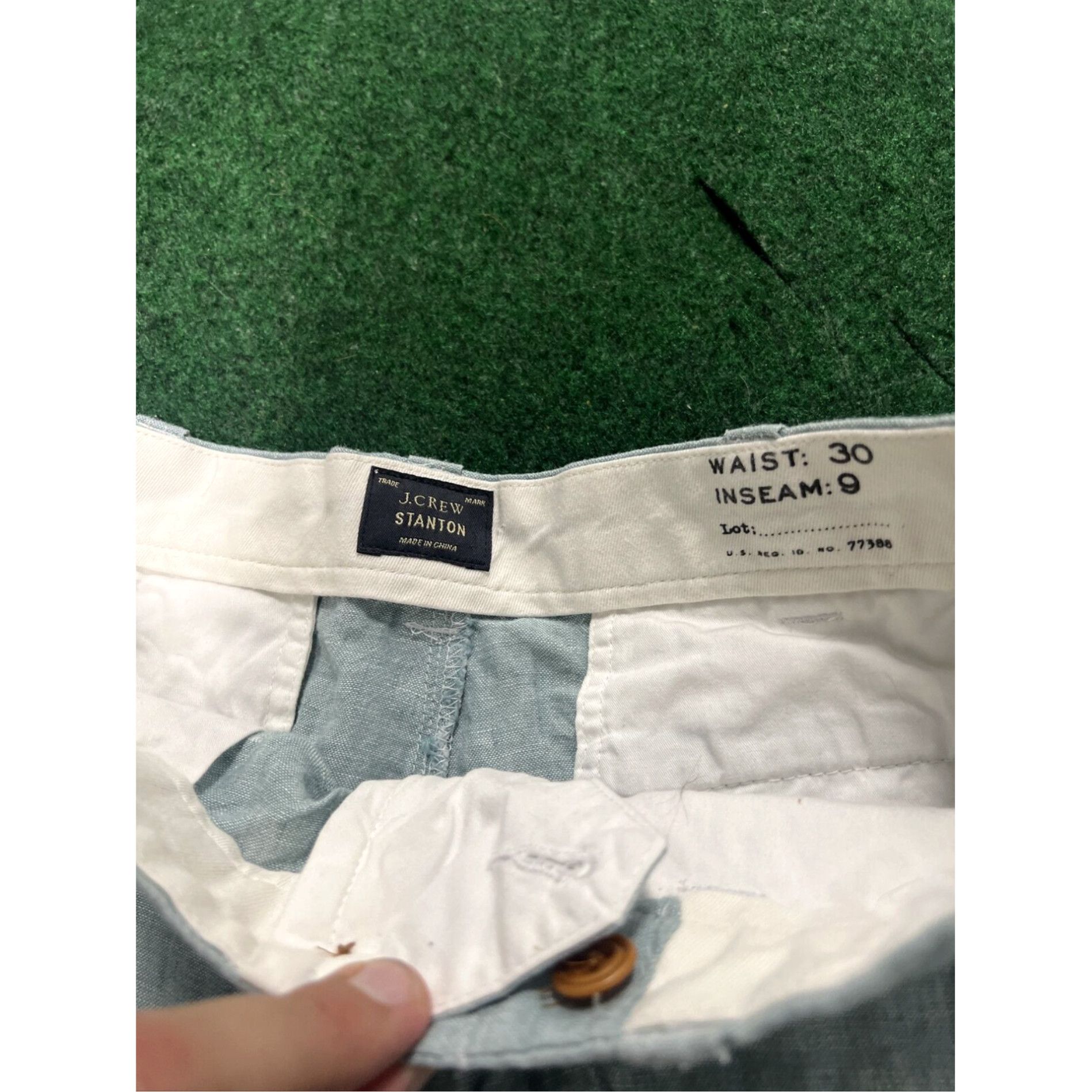 J.Crew J. Crew Stanton Chino Shorts. Green . Waist 30, inseam 9 Size US 30 / EU 46 - 6 Thumbnail