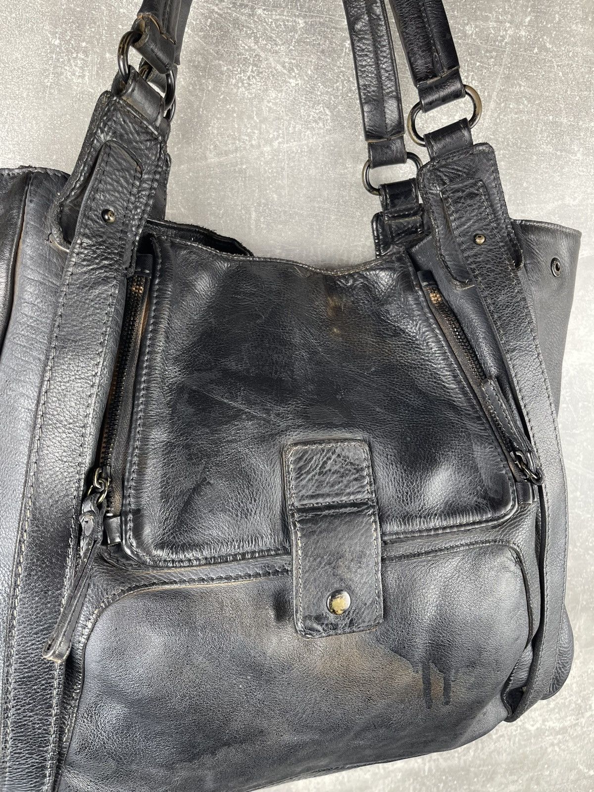 Genuine Leather Avant Garde Vintage GlamRock Black Leather Tote Shoulder Bag Size ONE SIZE - 4 Thumbnail