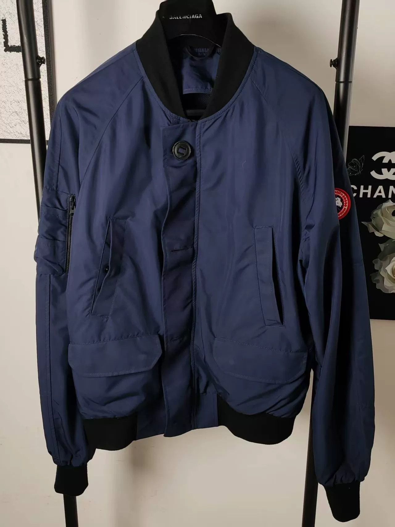 Canada Goose Canada Goose Badge Logo Jacket Size US M / EU 48-50 / 2 - 1 Thumbnail