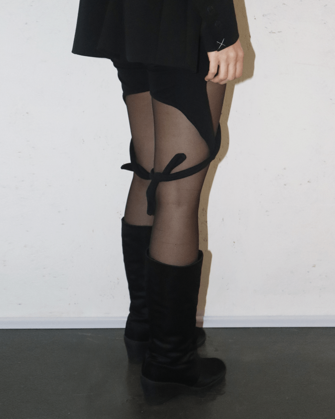Ottolinger Ottolinger Otto Lounge Wrap Short Black Size 24" / US 00 / IT 34 - 3 Thumbnail