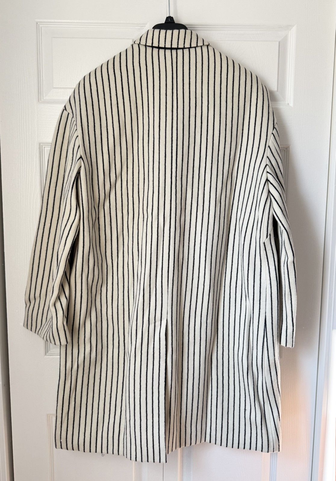 Haider Ackermann Haider Ackermann Striped Oversized Coat In White Size US M / EU 48-50 / 2 - 2 Thumbnail