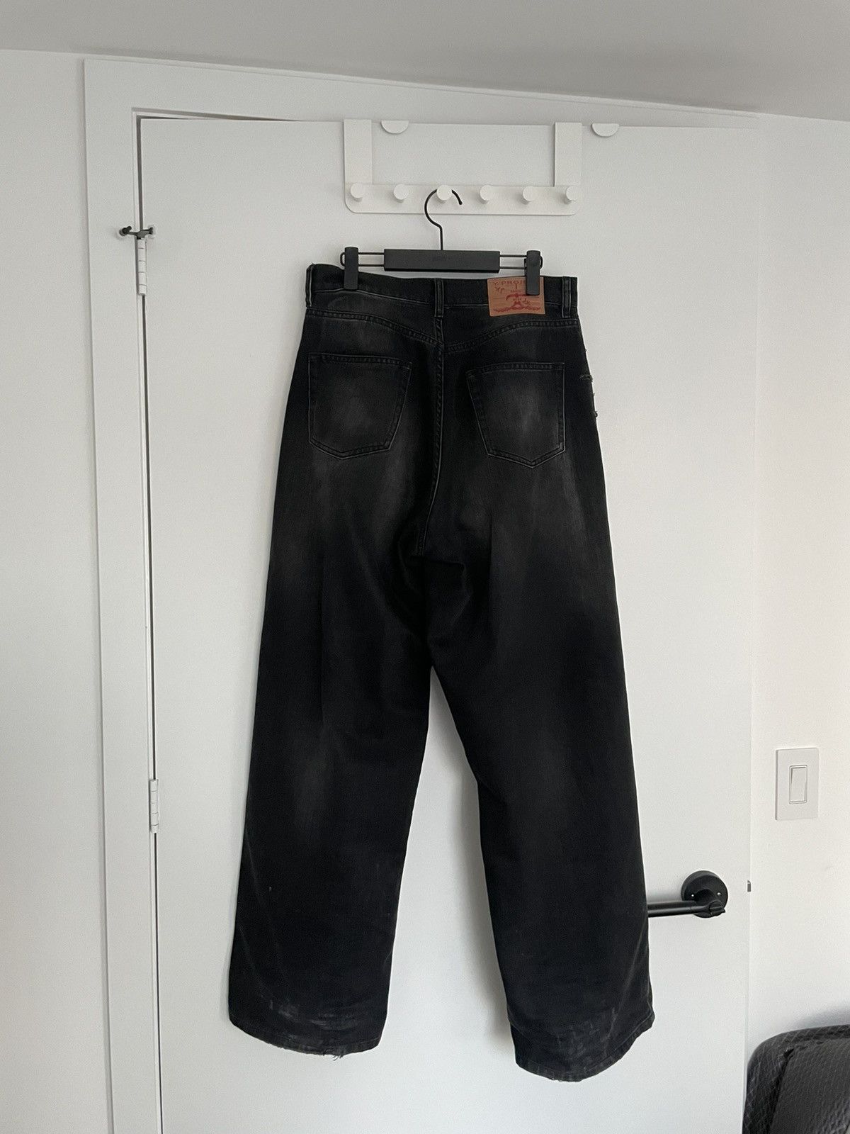Y/Project Y/PROJECT Black Paris' Best Patch Jeans in washed Black Size US 28 / EU 44 - 2 Thumbnail