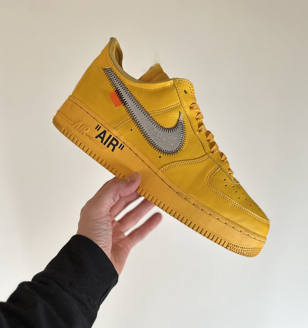 Nike x Off-White Air Force 1 Low ICA Lemonade