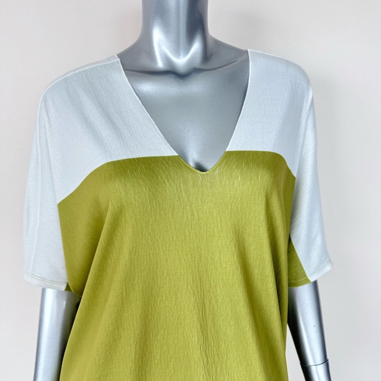Other NWT Pier Antonio Gaspari women dress size 44 IT or 8 US 450$ Size M / US 6-8 / IT 42-44 - 2 Thumbnail