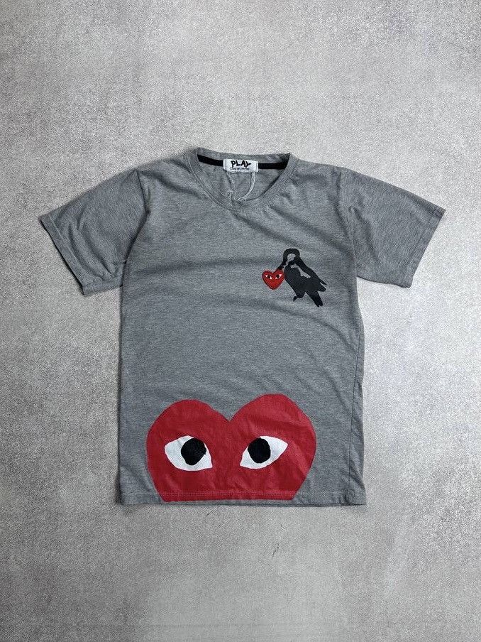 Comme des Garcons × Comme des Garcons PLAY × Vintage Vintage Play Comme Des Garcons Big Heart T-shirt Y2K S Size US S / EU 44-46 / 1 - 1 Thumbnail