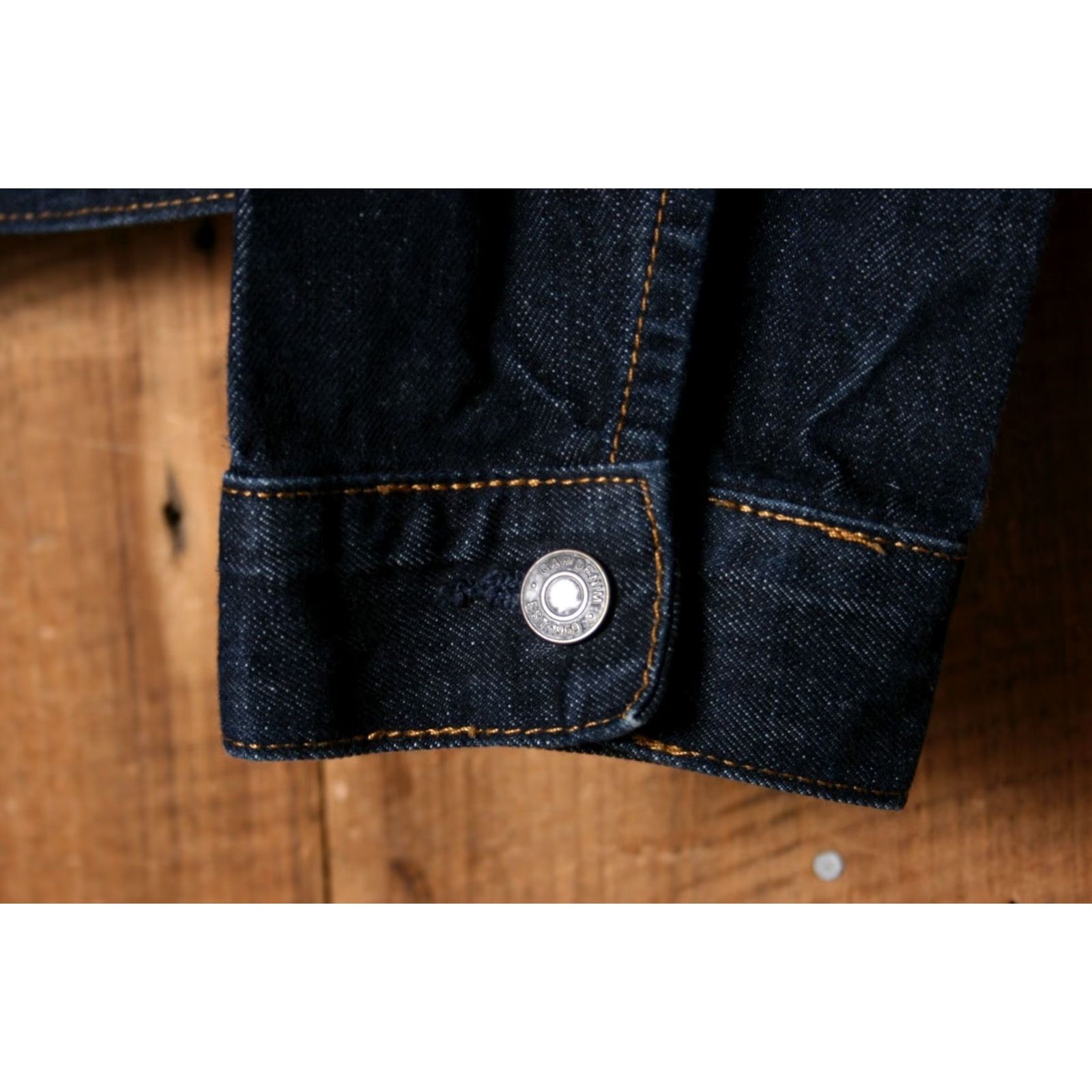 Gap VINTAGE Gap Denim Icon Dark Wash Blue Jean Trucker Jacket Men's M Sz. M Blue Denim Jacket Mens Size US 31 - 4 Thumbnail