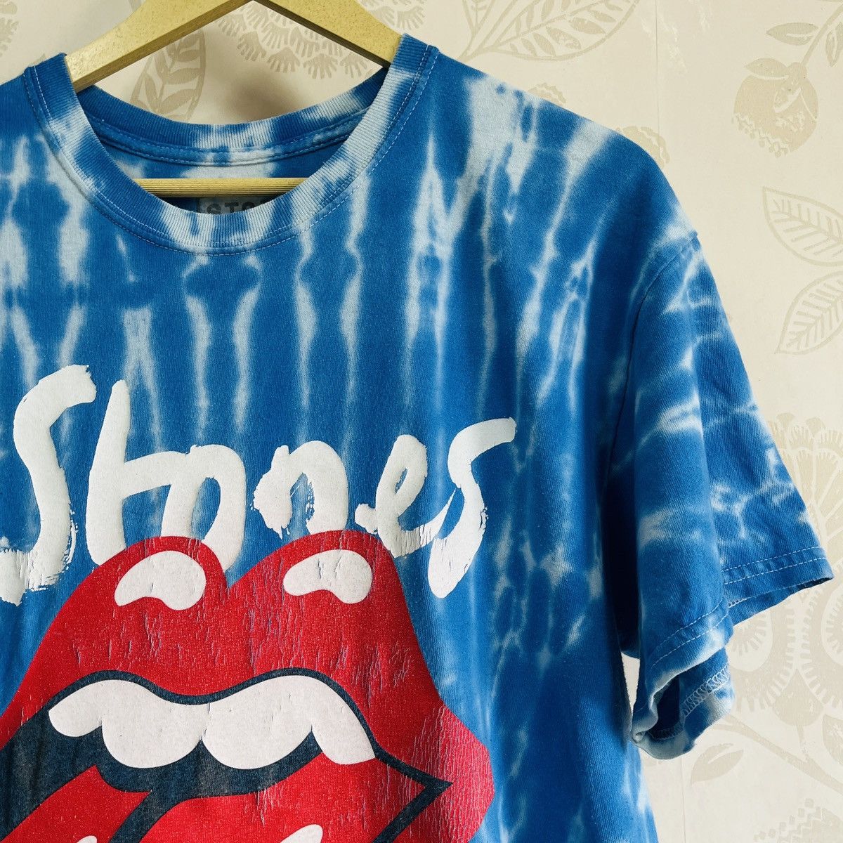 Band Tees × The Rolling Stones The Rolling Stones Concert Tour 2019 Big Logo Tie Dye TShirt Size US M / EU 48-50 / 2 - 6 Thumbnail