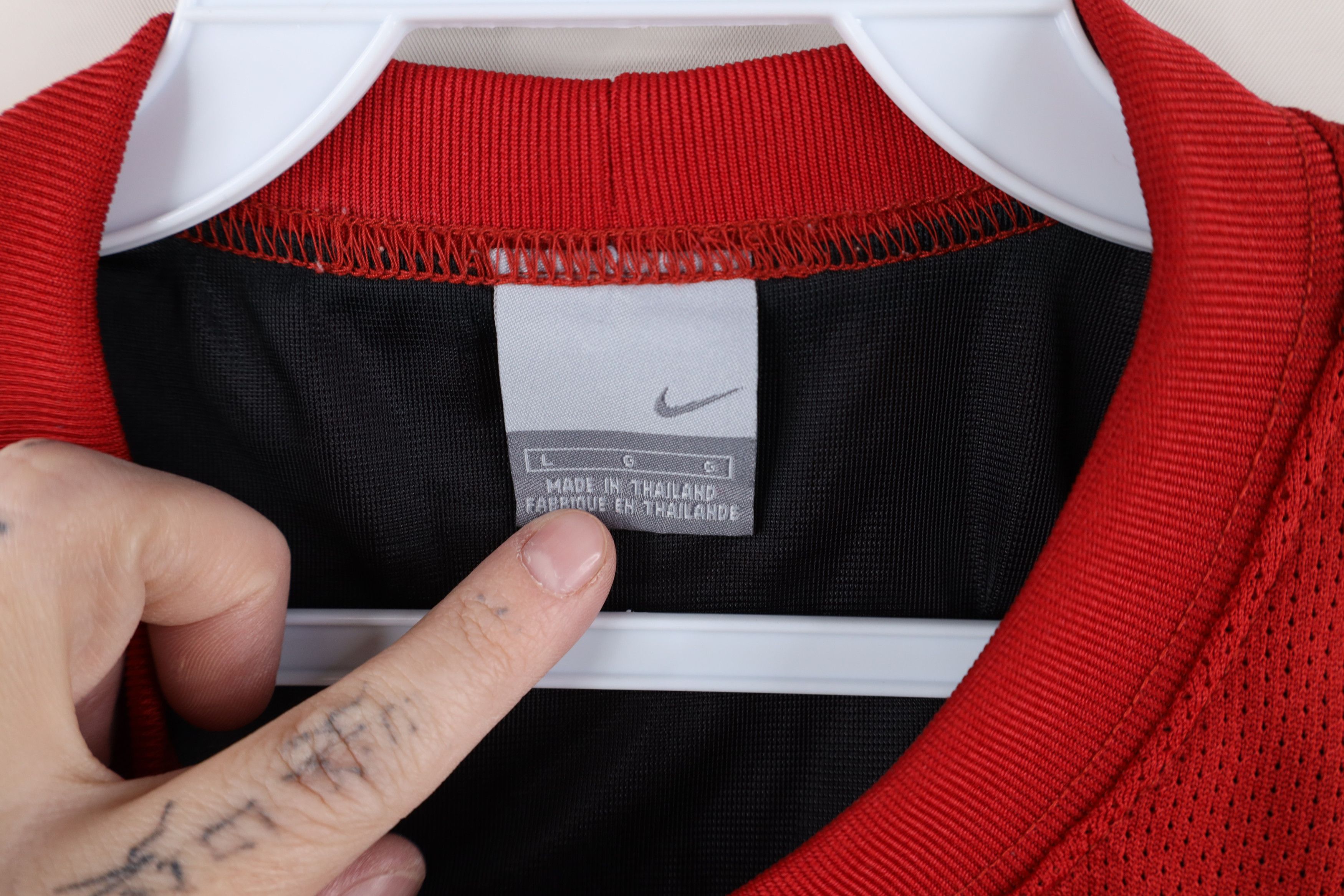Nike × Vintage Vintage 90s Y2K Nike Mini Swoosh Spell Out Mesh T-Shirt Size US L / EU 52-54 / 3 - 8 Thumbnail