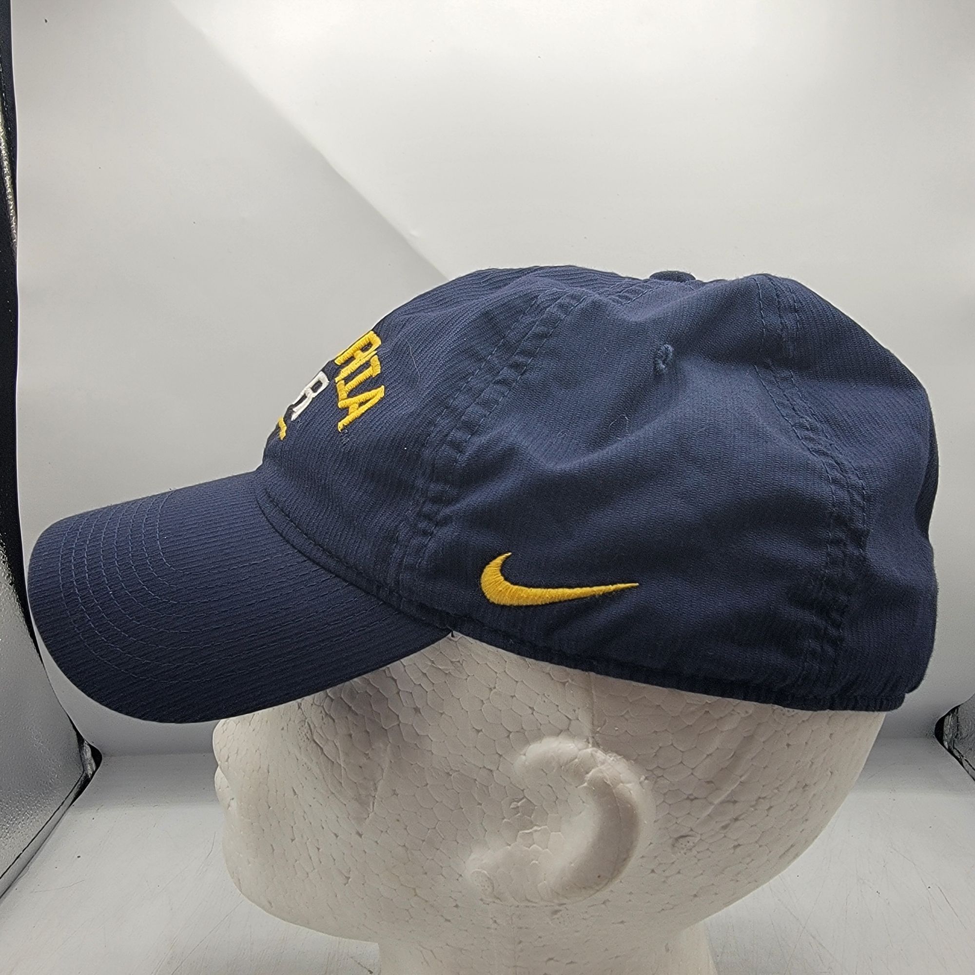 Nike Nike California Bears Heritage86 Adults Large Blue Strapback Size ONE SIZE - 2 Thumbnail