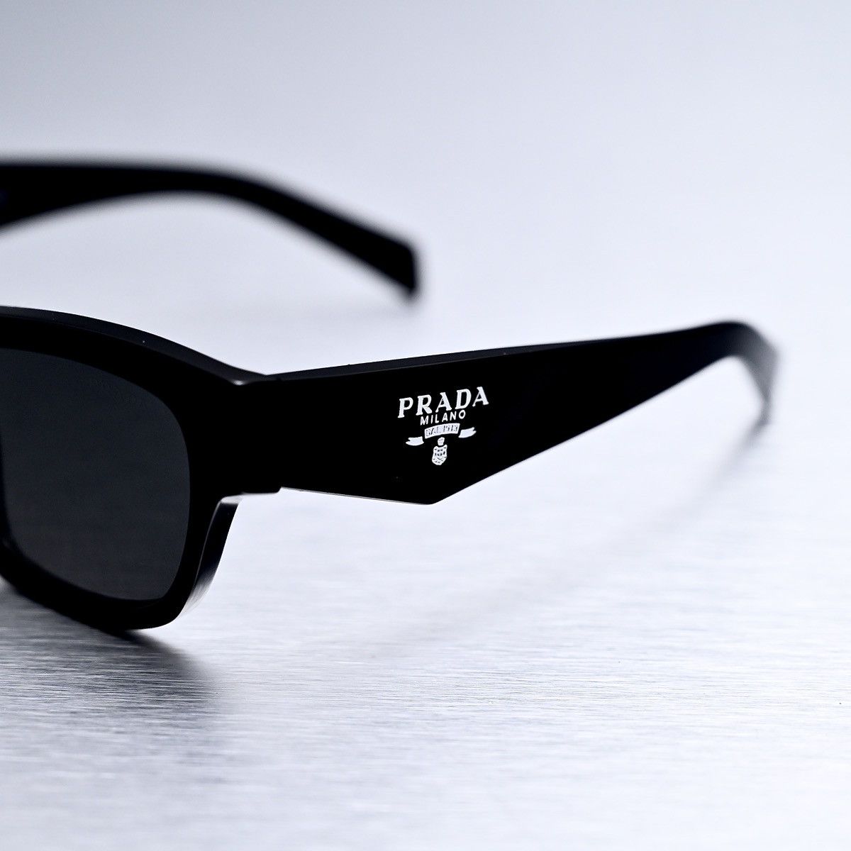 Prada PRADA 0PR B09S 16K08Z SUNGLASSES Size ONE SIZE - 3 Thumbnail