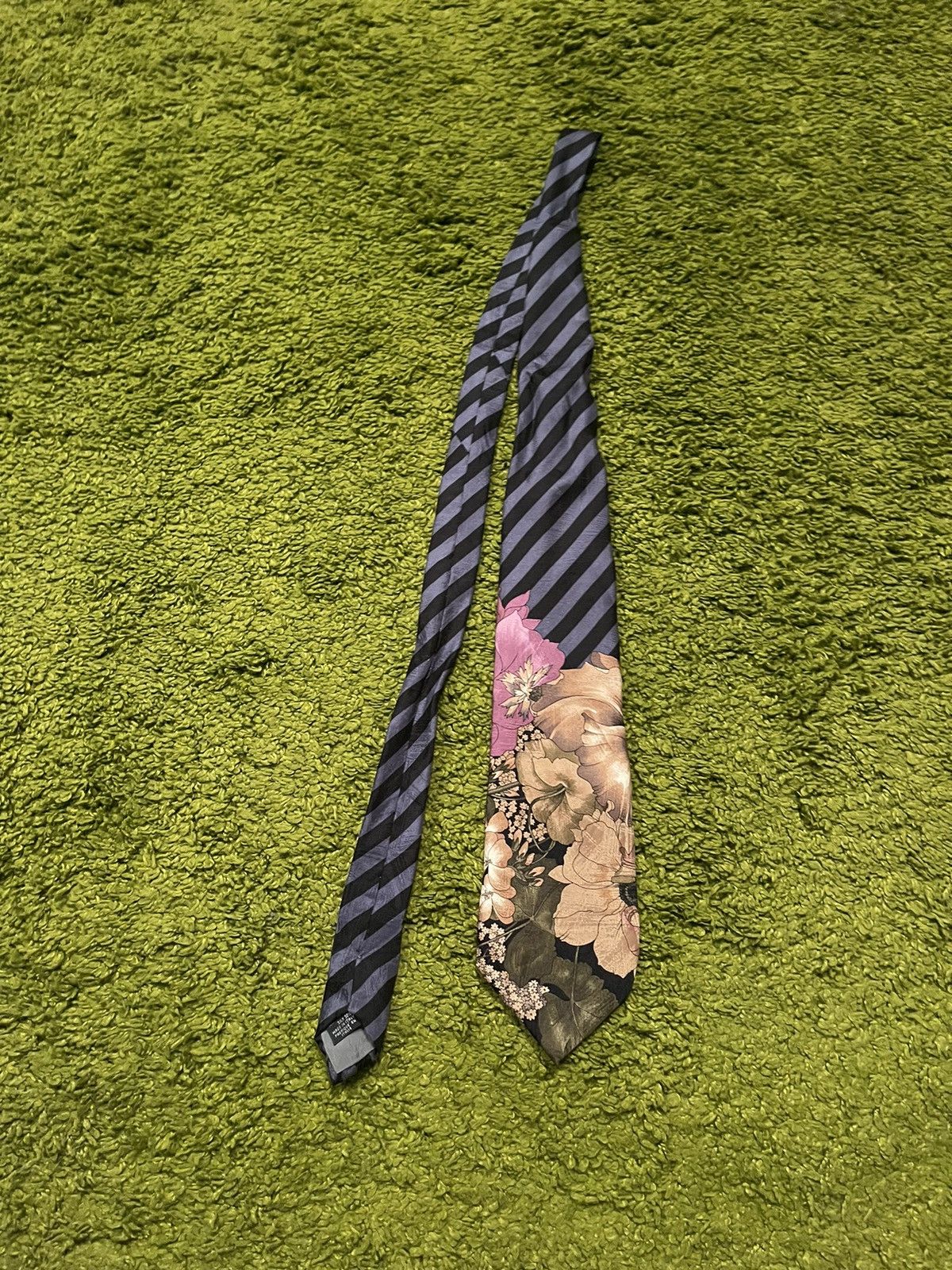Designer × Kenzo × Vintage Kenzo 1990s vintage floral pattern silk tie Size ONE SIZE - 1 Thumbnail