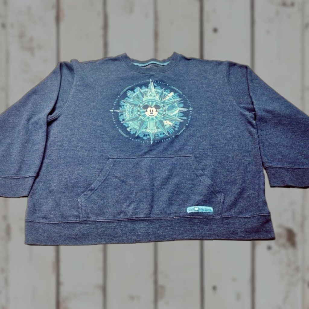 Disney Disney World Blue Discover the Magic Sweatshirt Mens XXL Compass Mickey Mouse Size US XXL / EU 58 / 5 - 1 Thumbnail