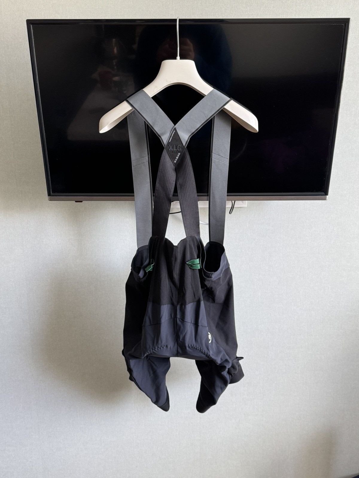 Pas Normal Studios Assos Cykling Kit Size US XXL / EU 58 / 5 - 9 Thumbnail