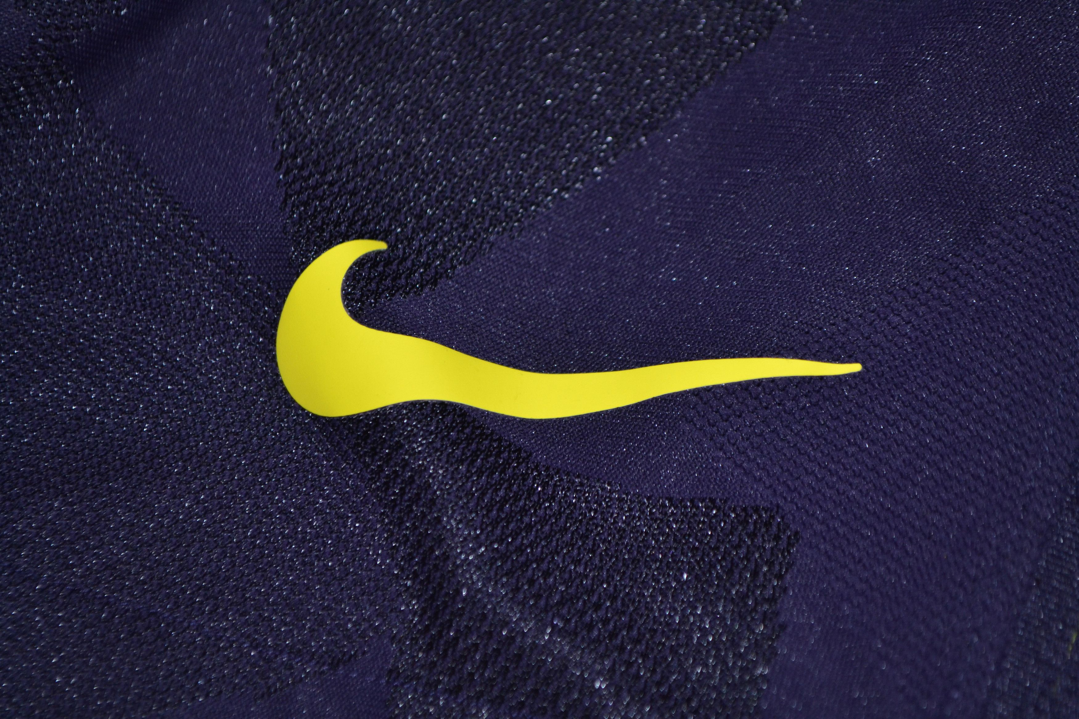 Nike AUTHENTIC Tottenham Shorts 2017 2018 Player Issue Soccer Size US 32 / EU 48 - 7 Thumbnail