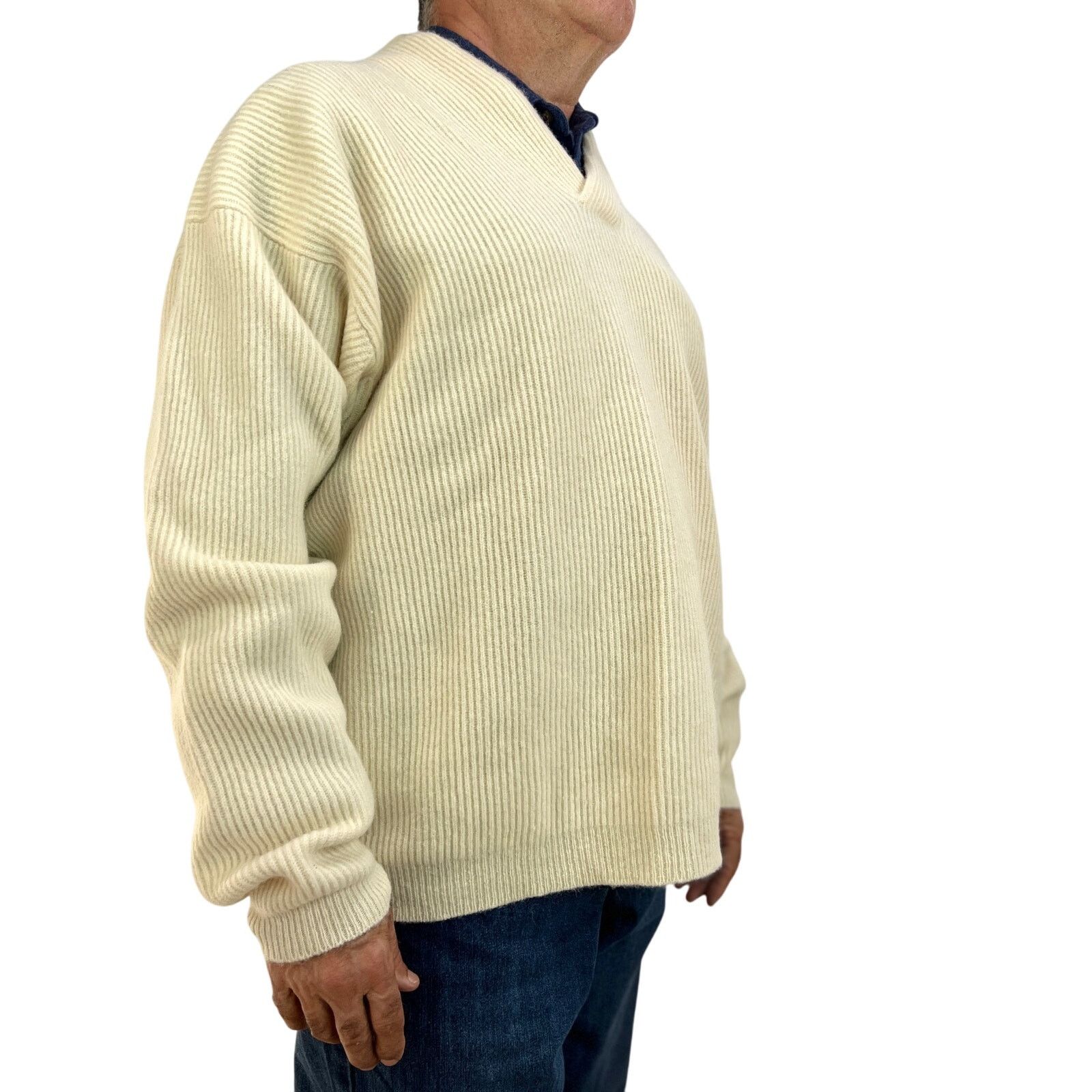 Eddie Bauer Eddie Bauer Ribbed V Neck Sweater Wool Ivory Pullover Size US XXL / EU 58 / 5 - 6 Thumbnail