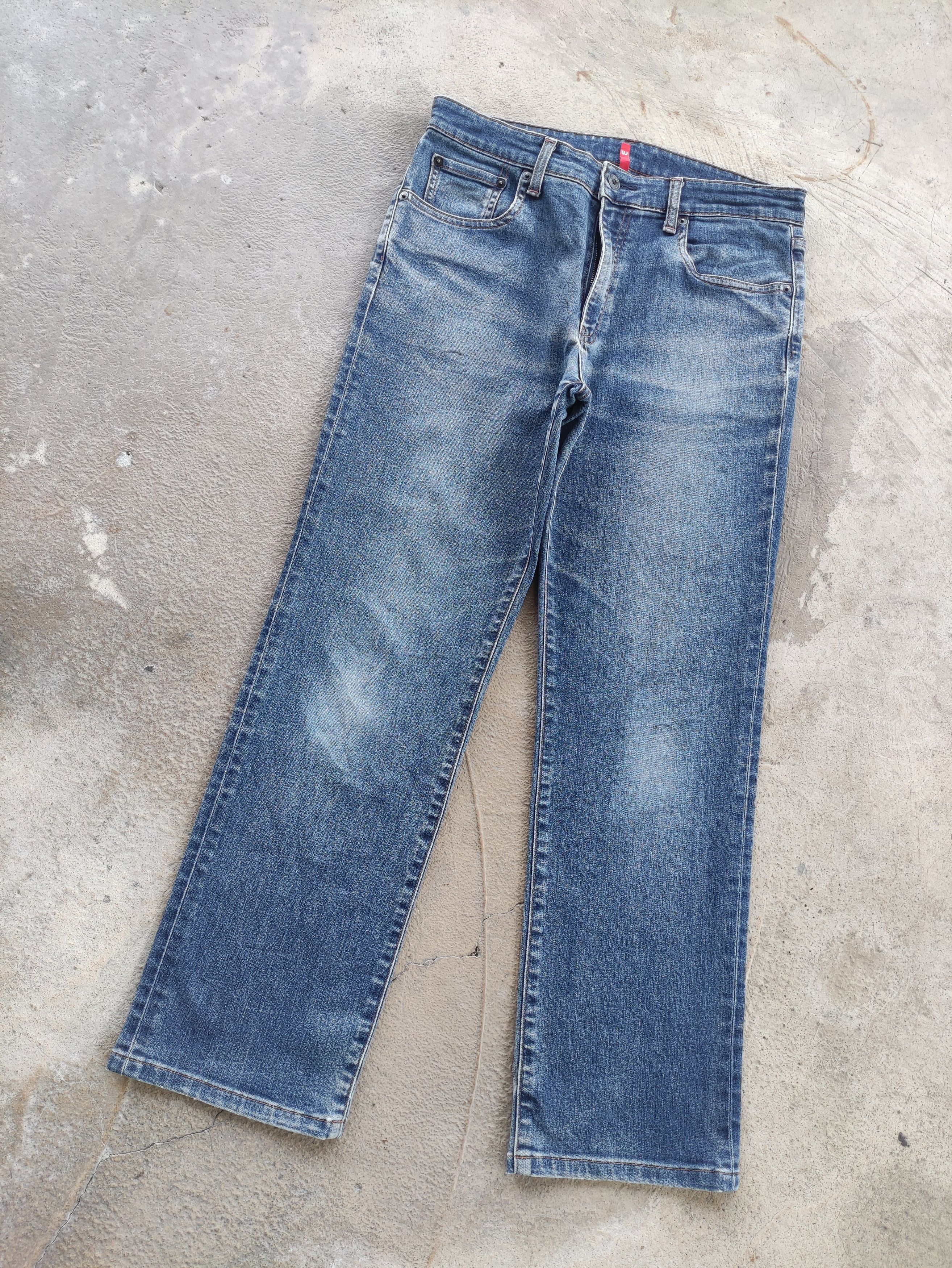 Japanese Brand Vintage Japanese Jean Distressed Faded Denim Pants Size US 32 / EU 48 - 2 Thumbnail