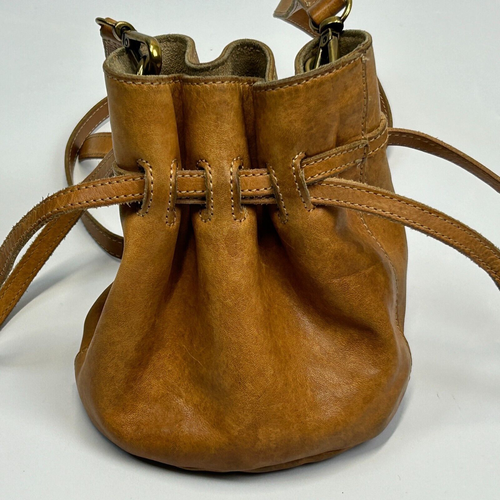 Madewell Madewell The Florence Leather Drawstring Bucket Bag Small Size ONE SIZE - 6 Thumbnail
