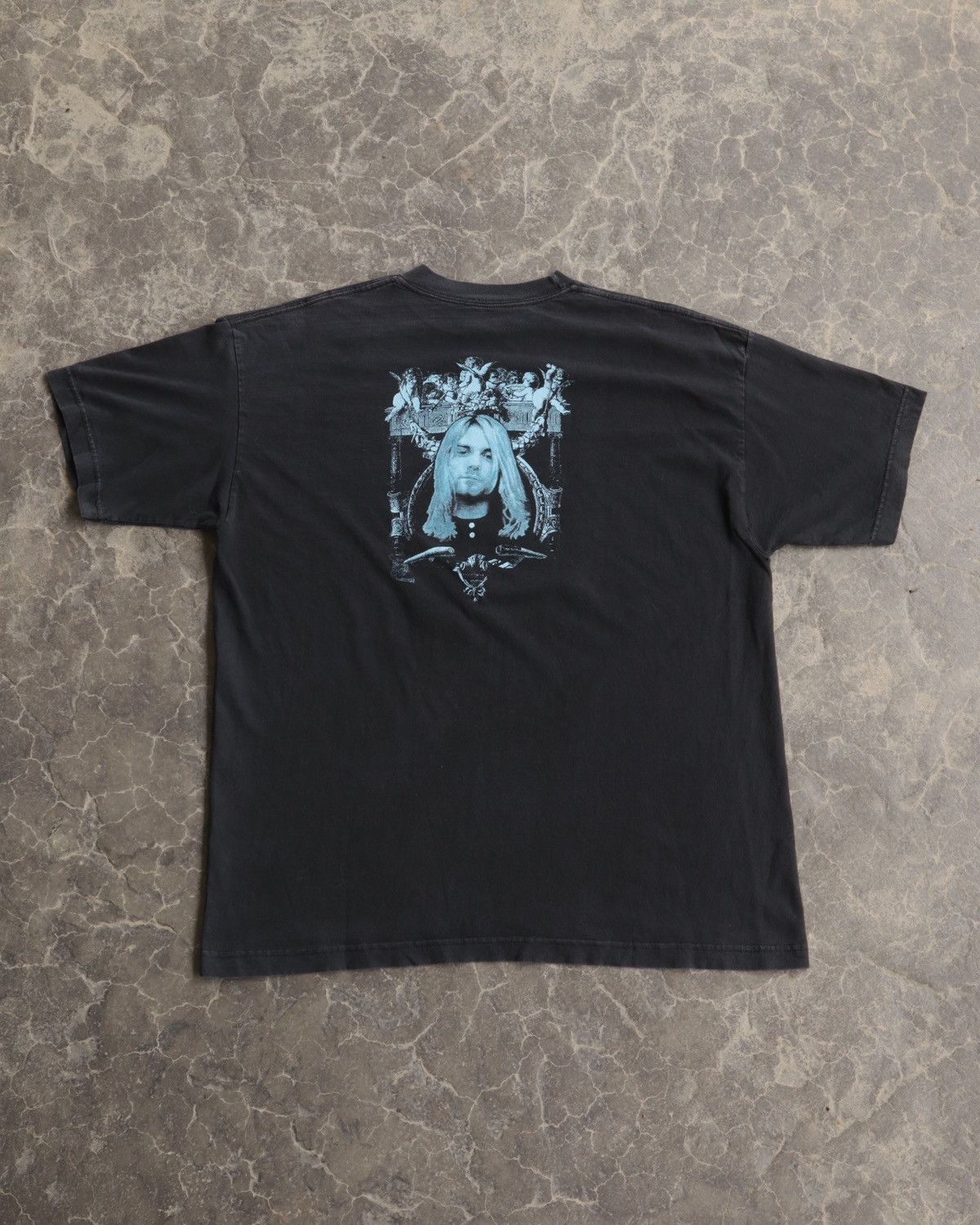 Nirvana Vintage Kurt Cobain Nirvana Memorial Angel Black Archive Tee Size US L / EU 52-54 / 3 - 4 Thumbnail
