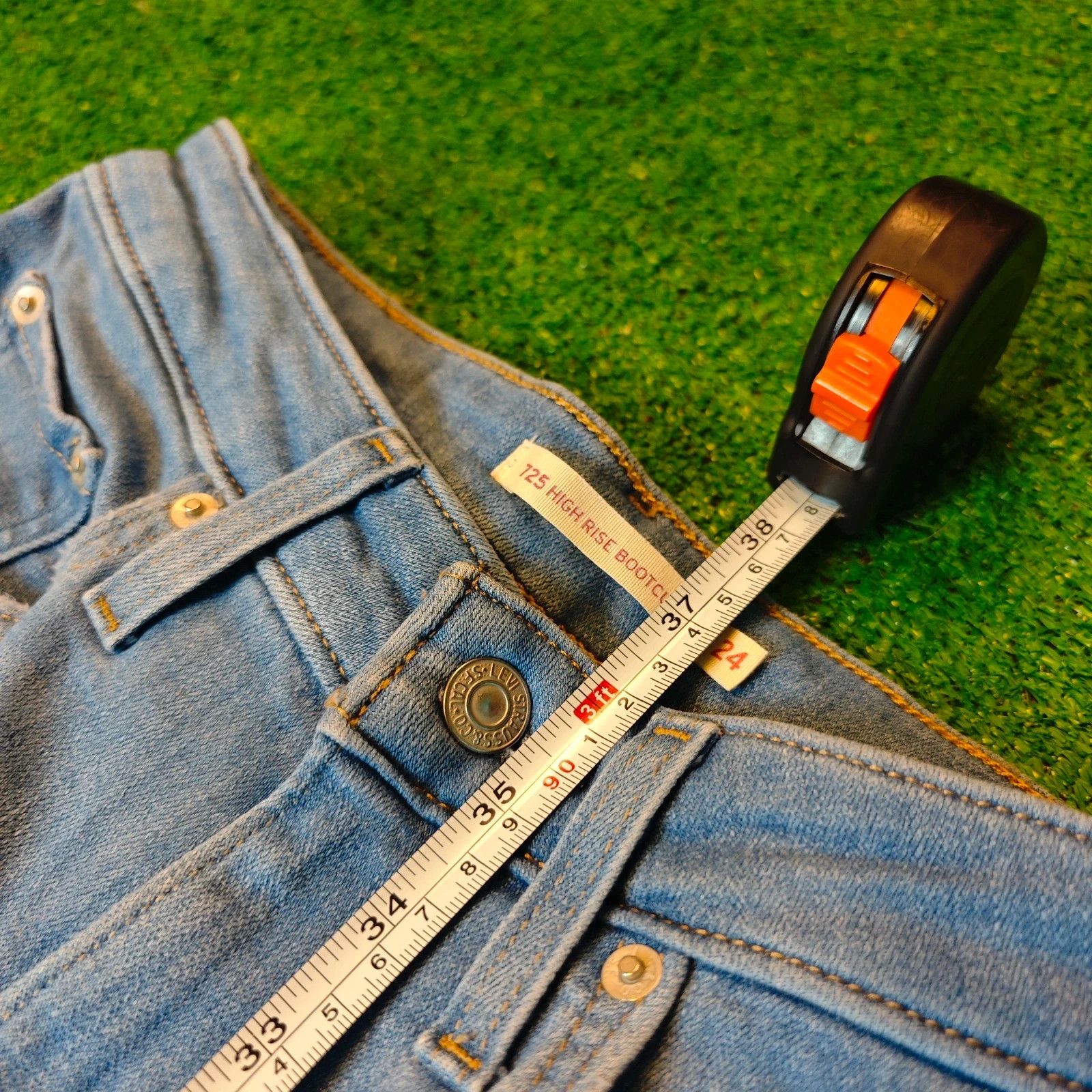 Levi's Levi's 725 Jeans Womens 24 blue Flare Bootcut high rise Size 24" / US 00 / IT 34 - 12 Thumbnail