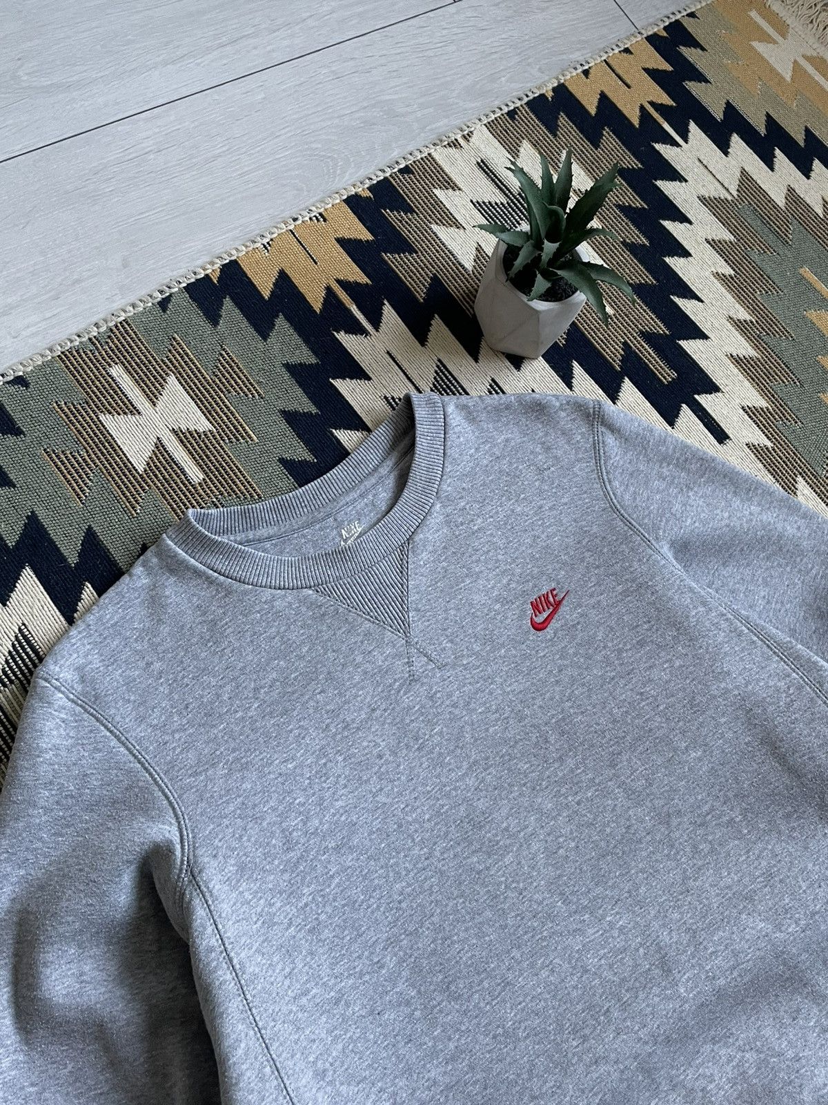 Nike × Vintage Vintage Nike Basic Small Logo Sweatshirt Size US M / EU 48-50 / 2 - 4 Thumbnail