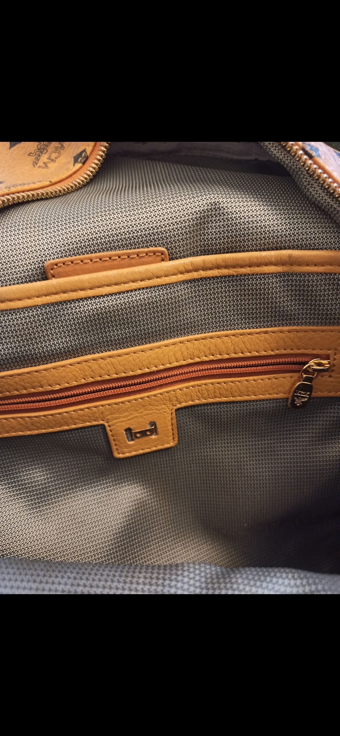 Leather × MCM Mcm stark backpack visetos monogram & studs Size ONE SIZE - 6 Thumbnail